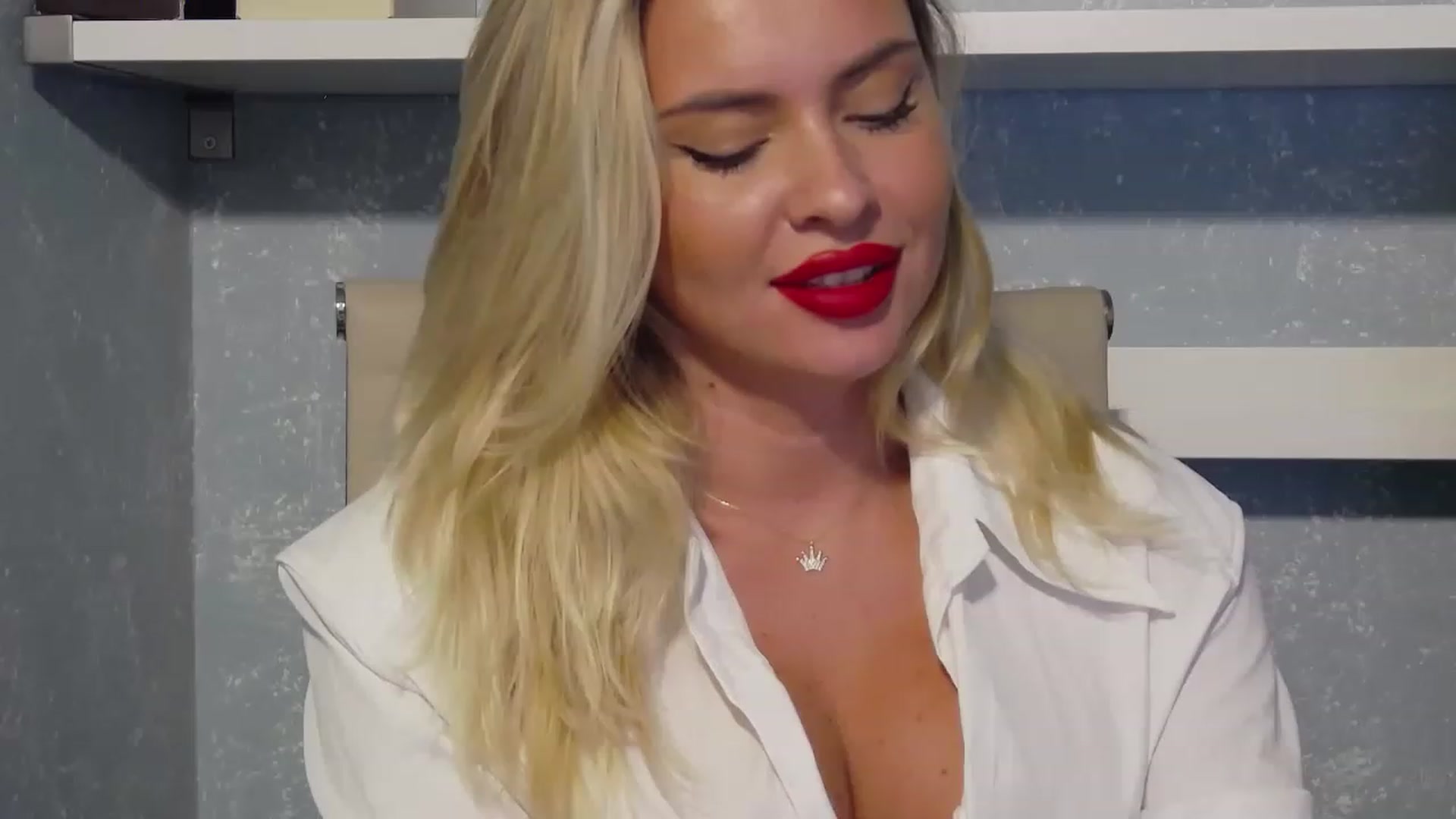 Gallery image thumbnail from EmilyLax's myfreecams stream on, 07/09/2023, 18:36 image 3 of 20