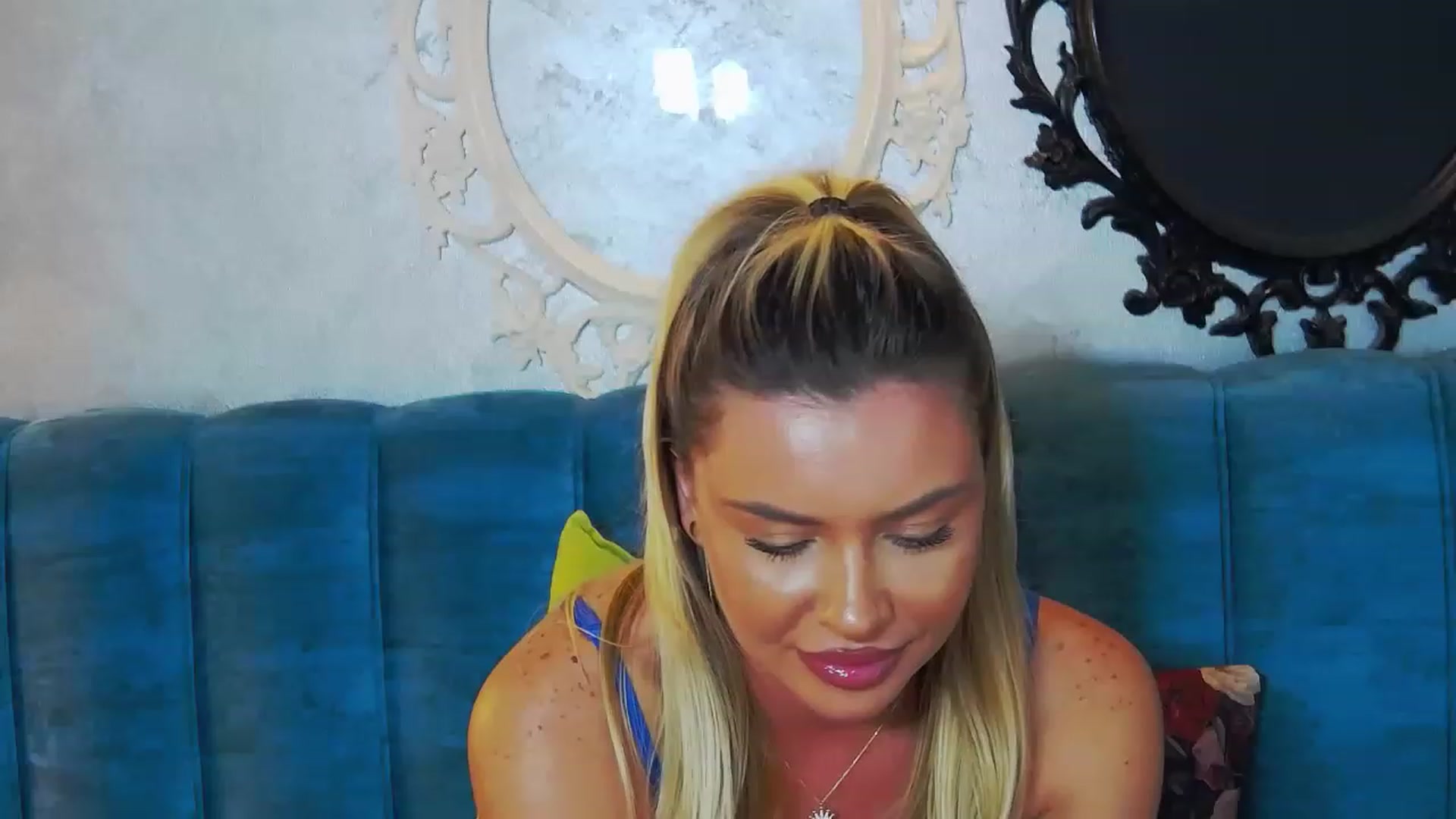 Gallery image thumbnail from EmilyLax's myfreecams stream on, 07/13/2023, 15:06 image 15 of 20