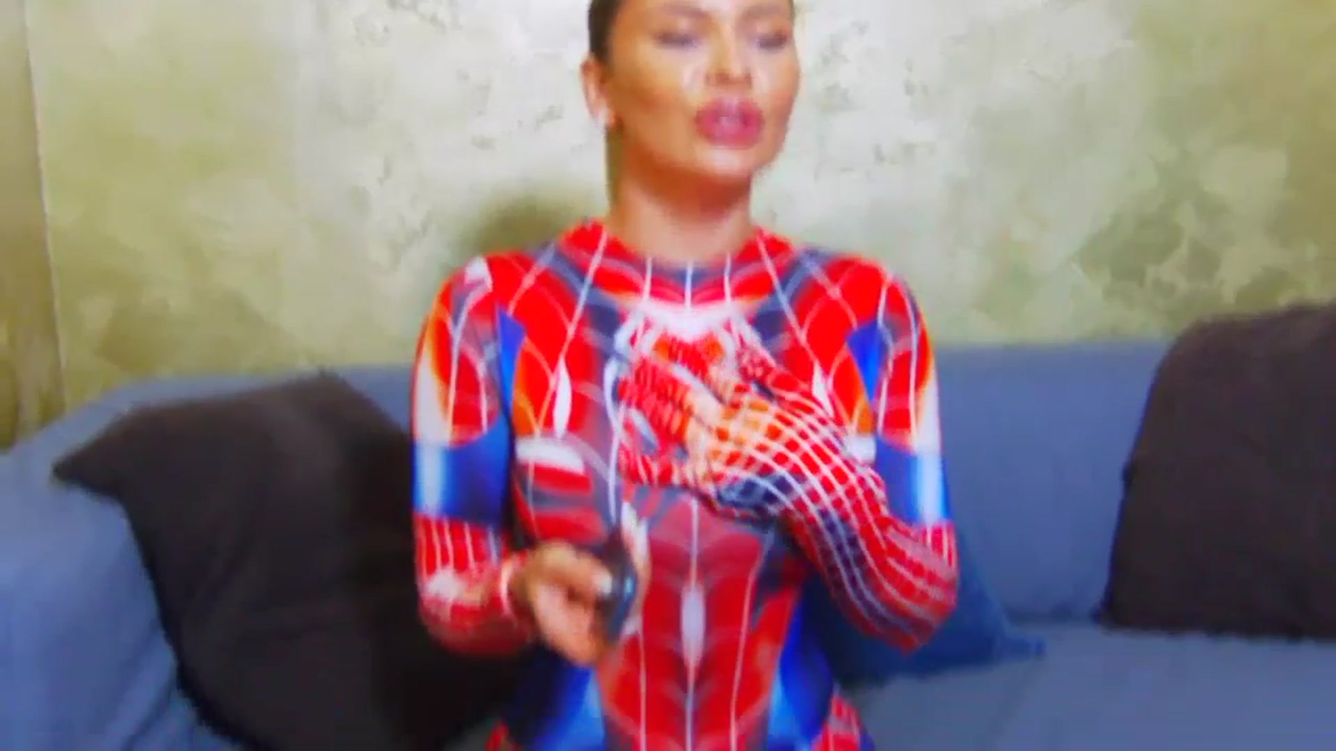 Gallery image thumbnail from EmilyLax's myfreecams stream on, 07/19/2023, 15:45 image 4 of 20
