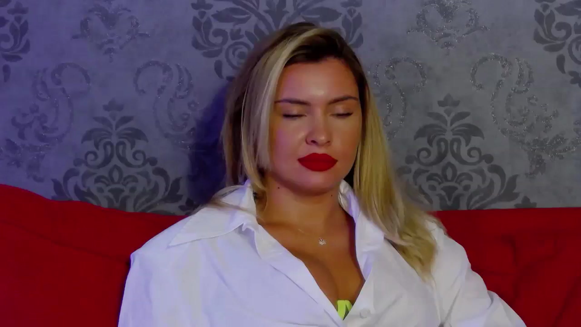 Gallery image thumbnail from EmilyLax's myfreecams stream on, 07/29/2023, 16:15 image 6 of 20