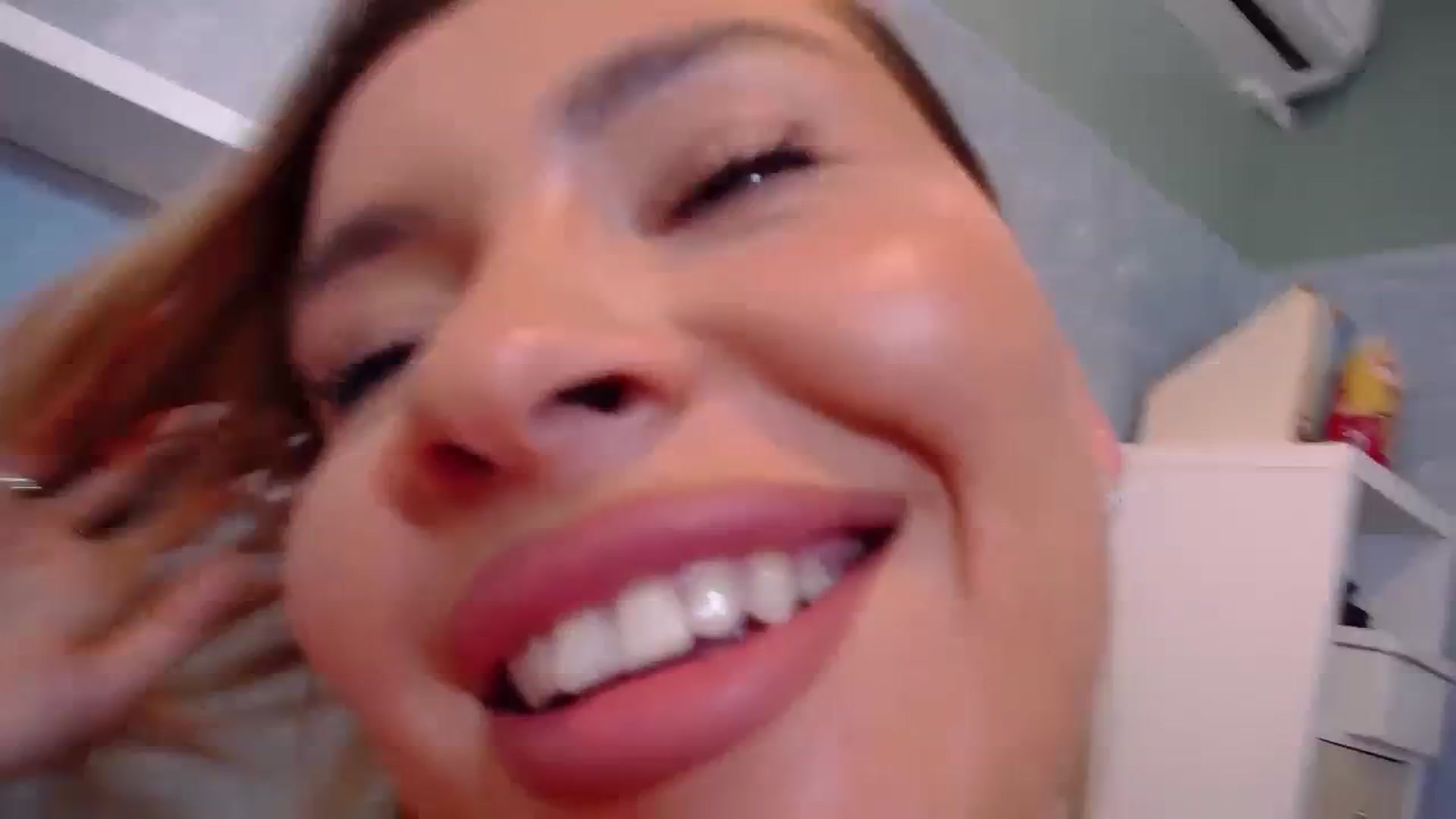 Gallery image thumbnail from EmilyLax's myfreecams stream on, 08/16/2023, 18:54 image 20 of 20