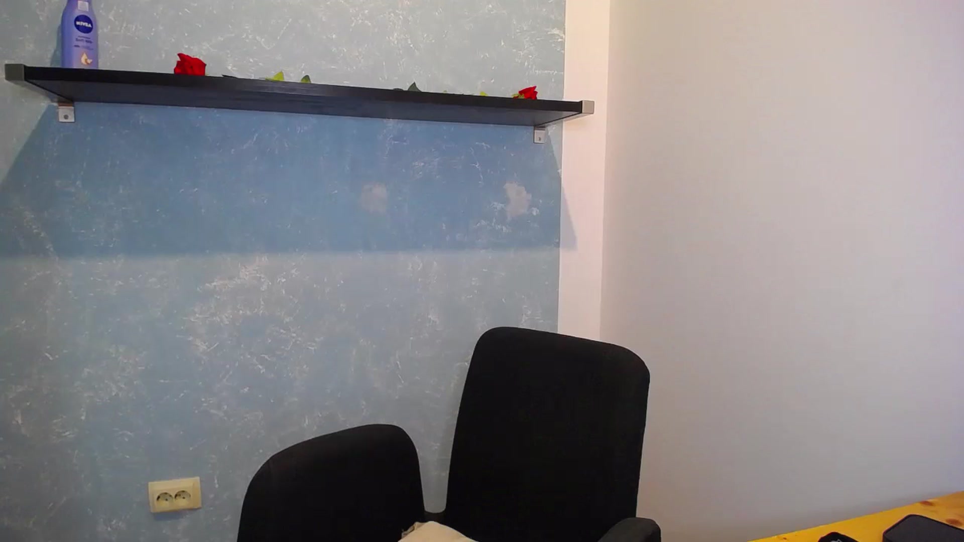 Gallery image thumbnail from EmilyLax's myfreecams stream on, 08/24/2023, 22:47 image 8 of 20