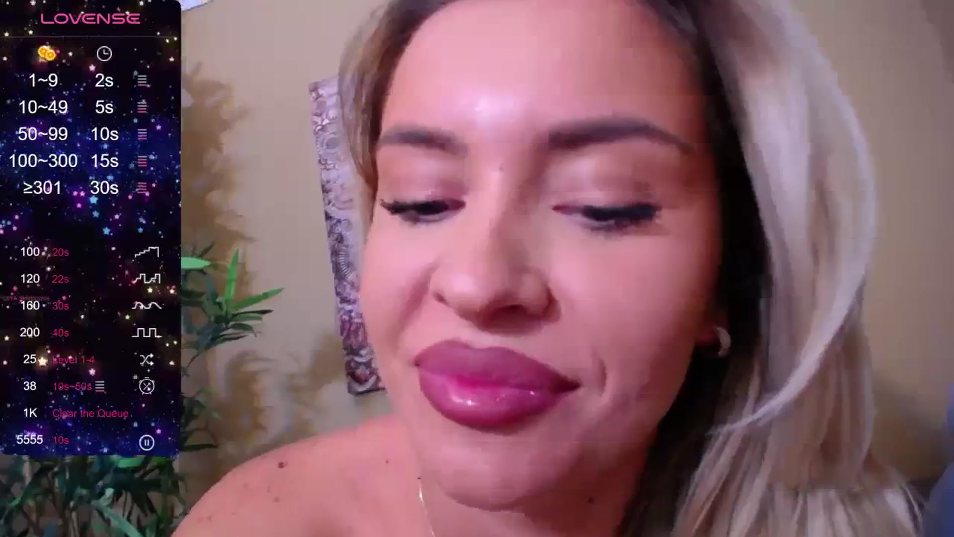 Gallery image thumbnail from EmilyLax's myfreecams stream on, 09/03/2023, 20:16 image 4 of 20
