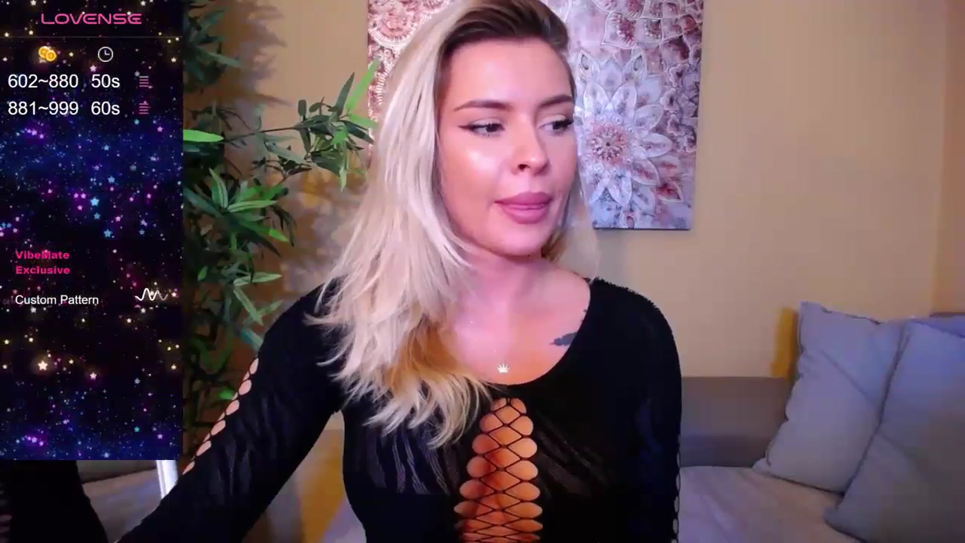Gallery image thumbnail from EmilyLax's myfreecams stream on, 09/06/2023, 18:21 image 5 of 20