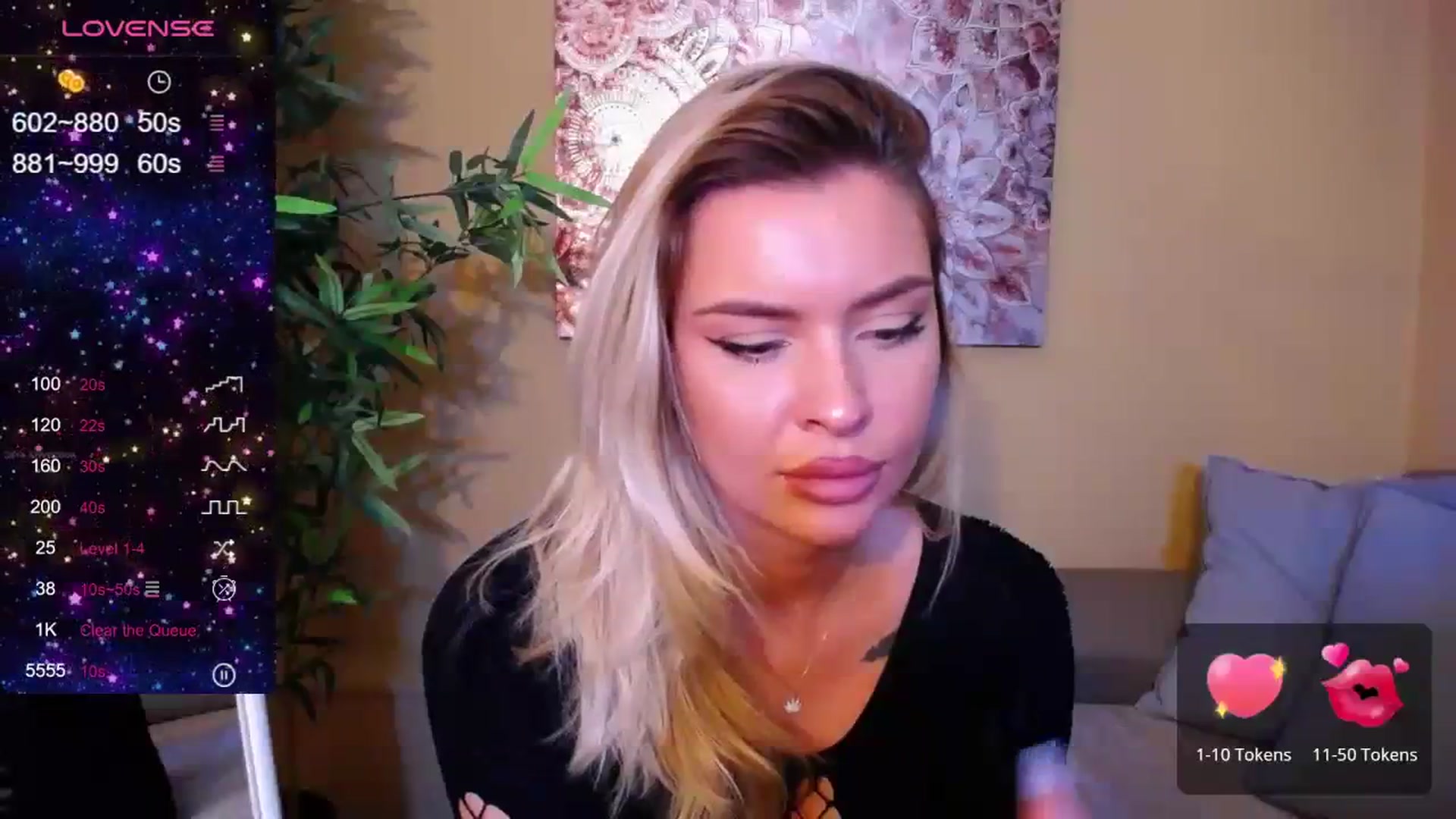 Gallery image thumbnail from EmilyLax's myfreecams stream on, 09/06/2023, 18:21 image 9 of 20