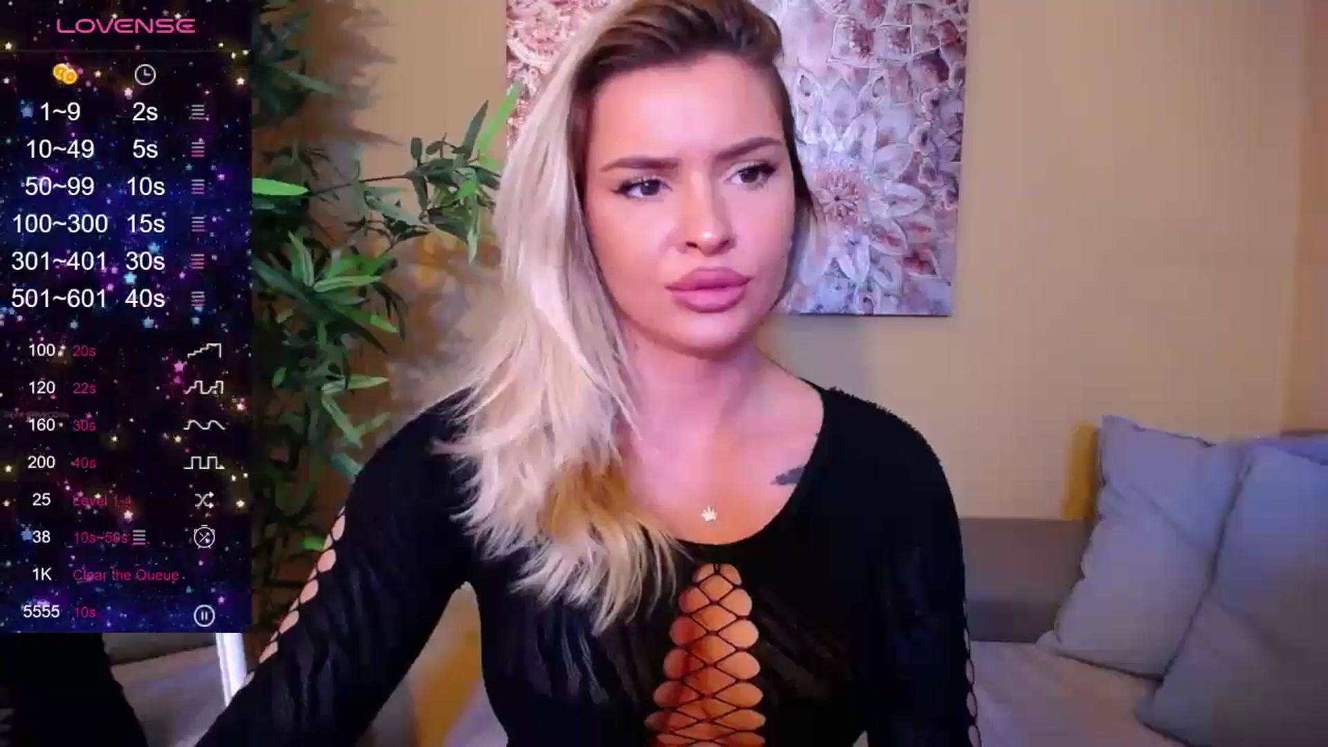 Gallery image thumbnail from EmilyLax's myfreecams stream on, 09/06/2023, 18:21 image 4 of 20