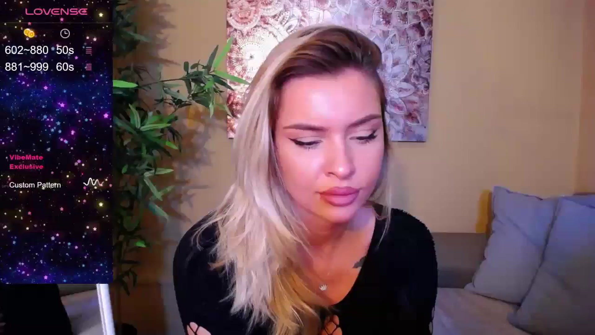 Gallery image thumbnail from EmilyLax's myfreecams stream on, 09/06/2023, 18:21 image 8 of 20