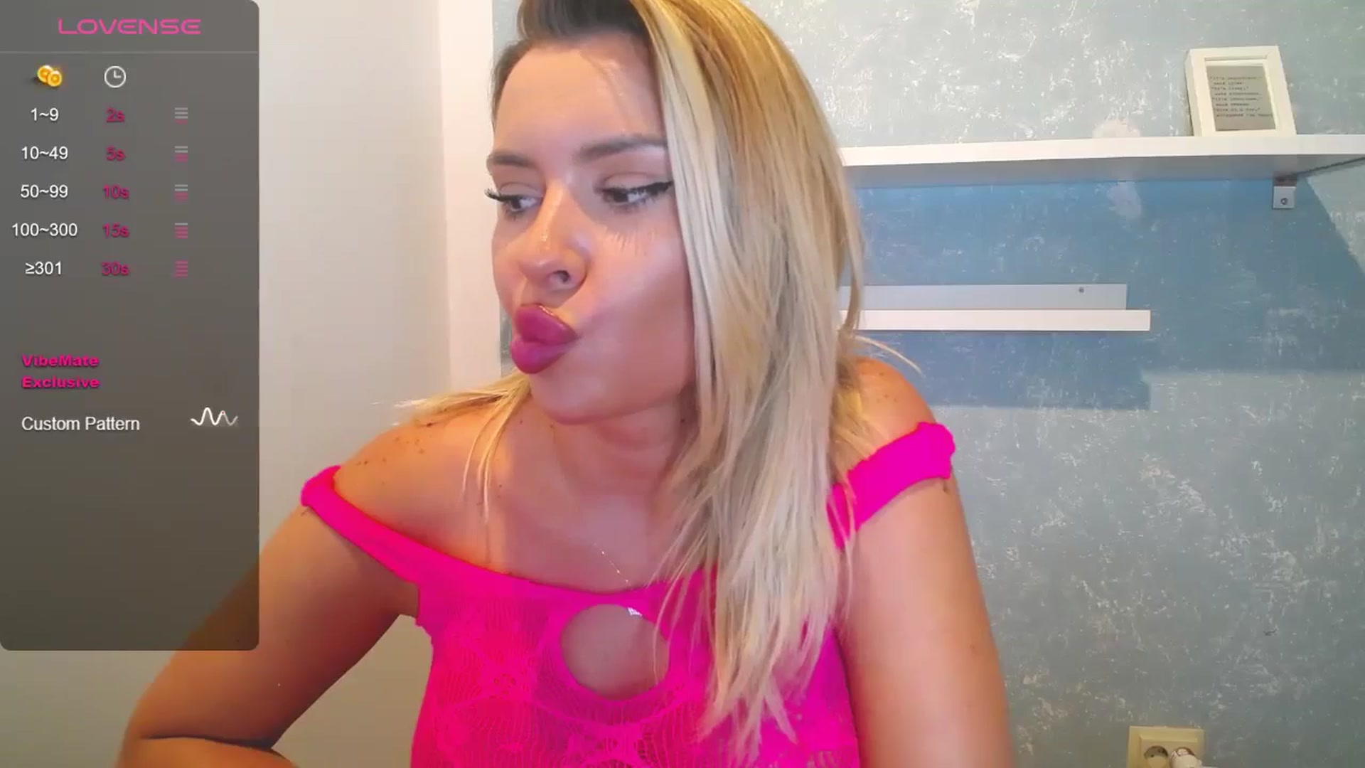 Gallery image thumbnail from EmilyLax's myfreecams stream on, 09/08/2023, 21:21 image 19 of 20