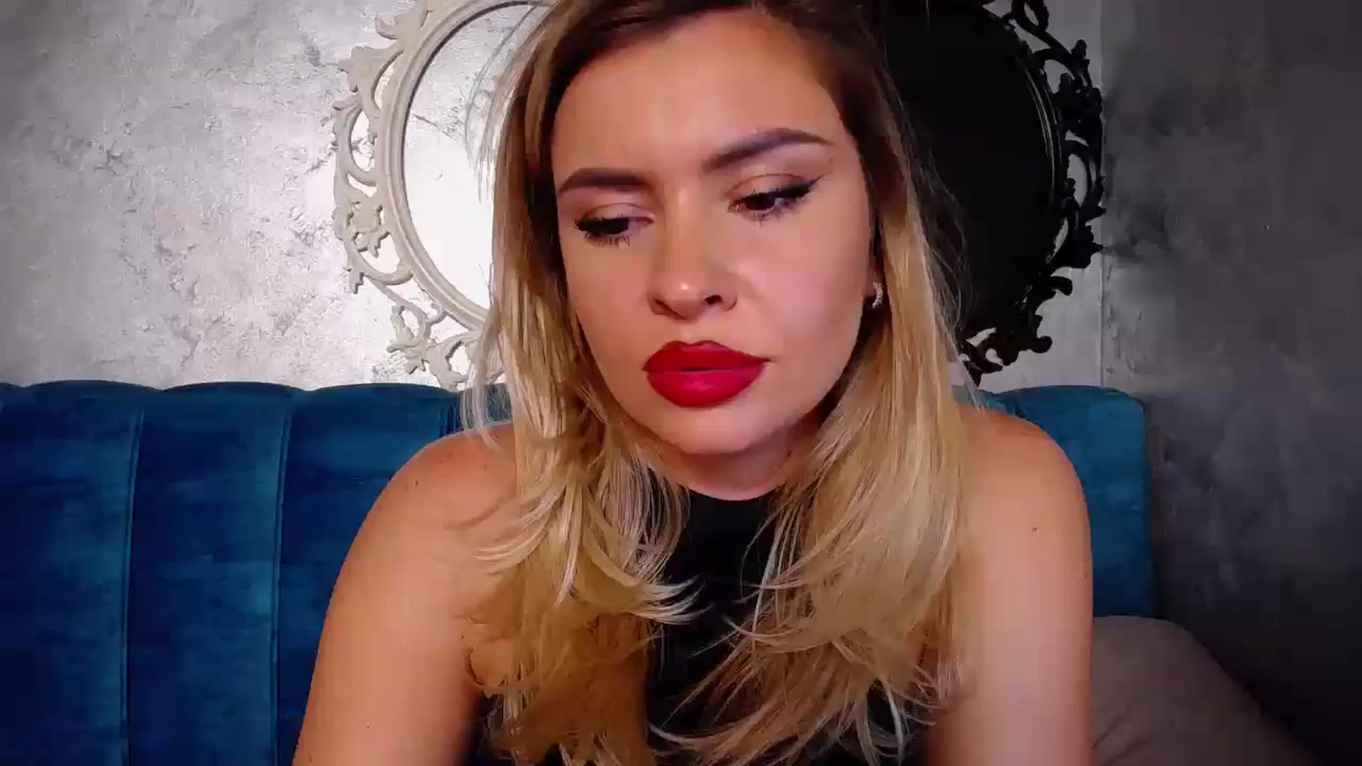 Gallery image thumbnail from EmilyLax's myfreecams stream on, 09/18/2023, 20:50 image 13 of 20