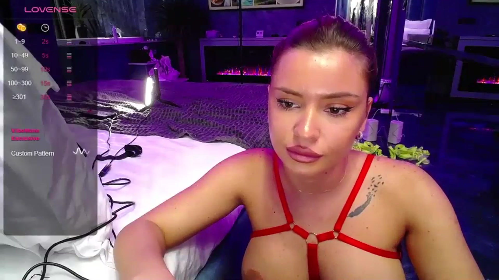 Gallery image thumbnail from EmilyLax's myfreecams stream on, 09/30/2023, 19:47 image 16 of 20
