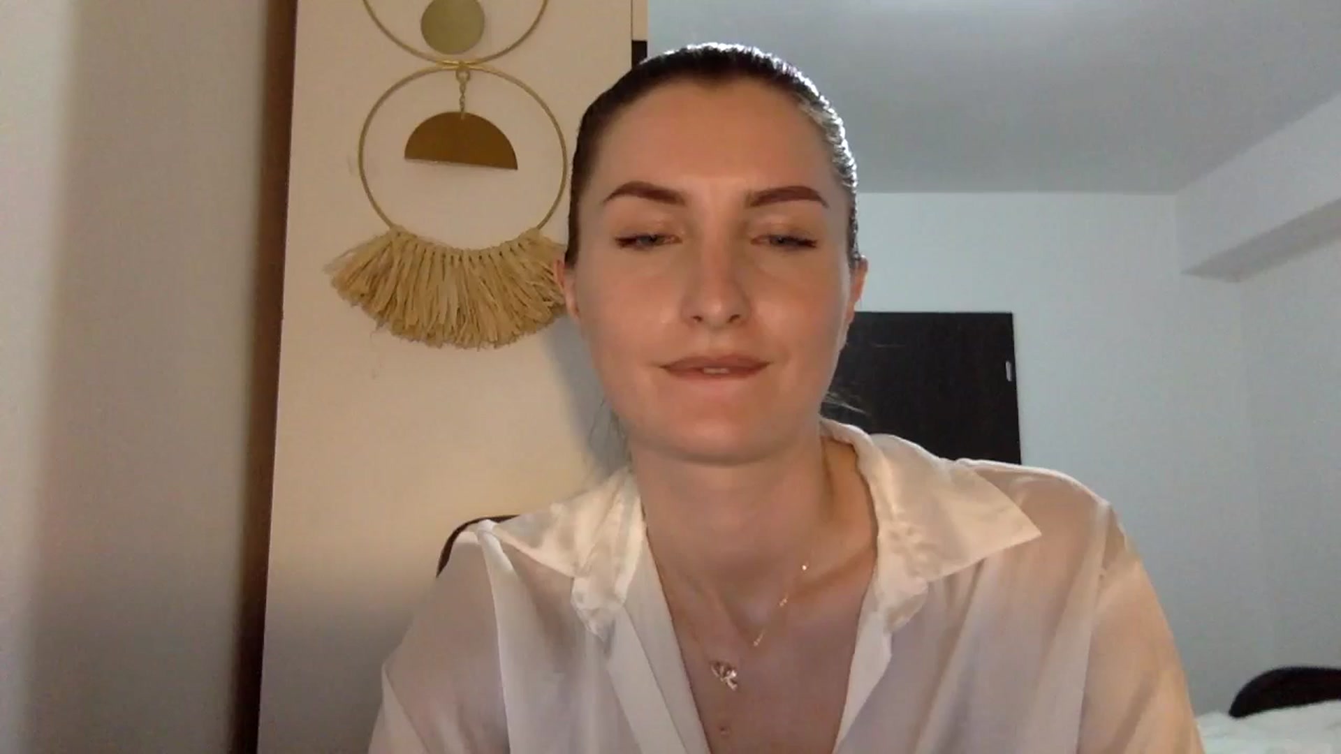 Gallery image thumbnail from EmilyNParis's myfreecams stream on, 05/03/2024, 20:33 image 14 of 20