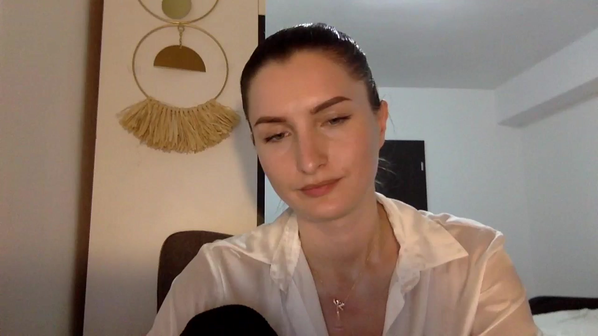 Gallery image thumbnail from EmilyNParis's myfreecams stream on, 05/03/2024, 20:33 image 19 of 20