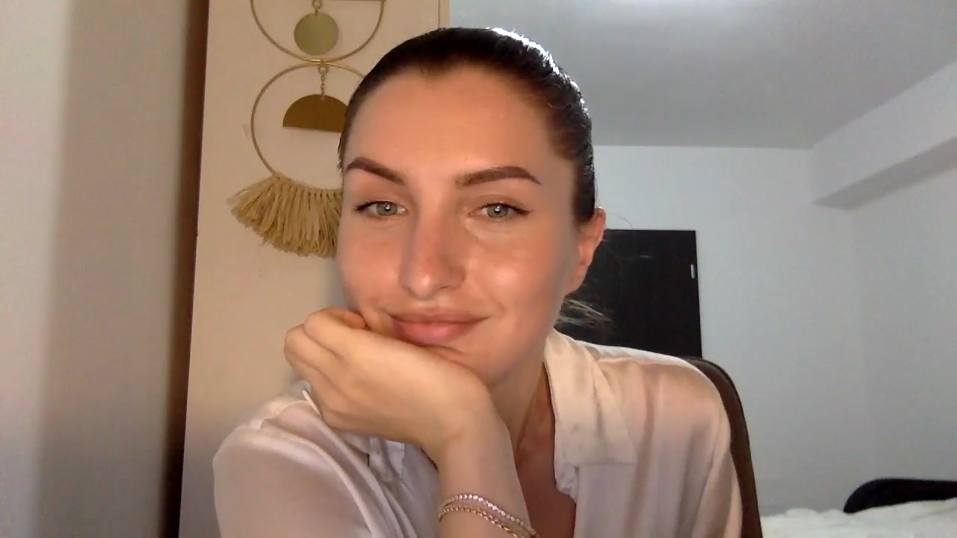 Gallery image thumbnail from EmilyNParis's myfreecams stream on, 05/03/2024, 20:51 image 18 of 20