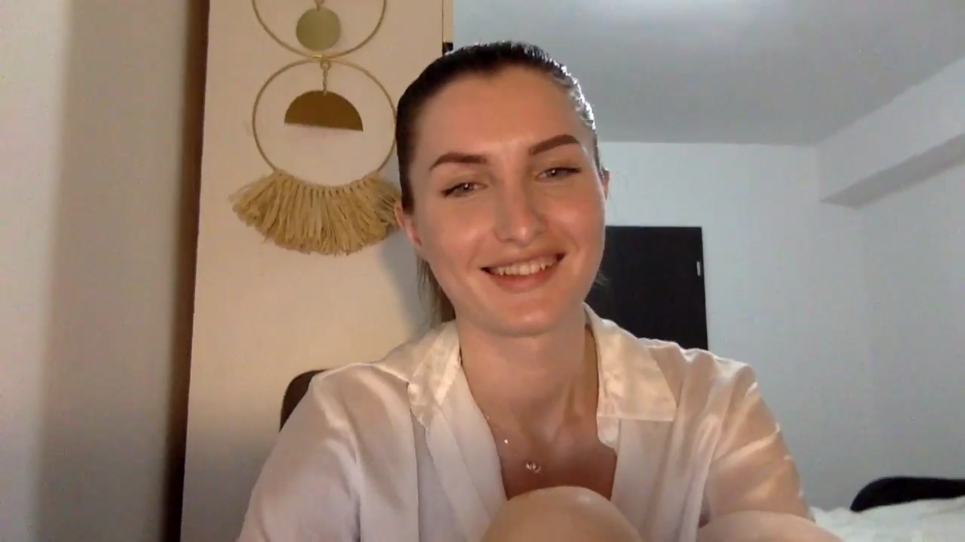 Gallery image thumbnail from EmilyNParis's myfreecams stream on, 05/03/2024, 20:51 image 4 of 20
