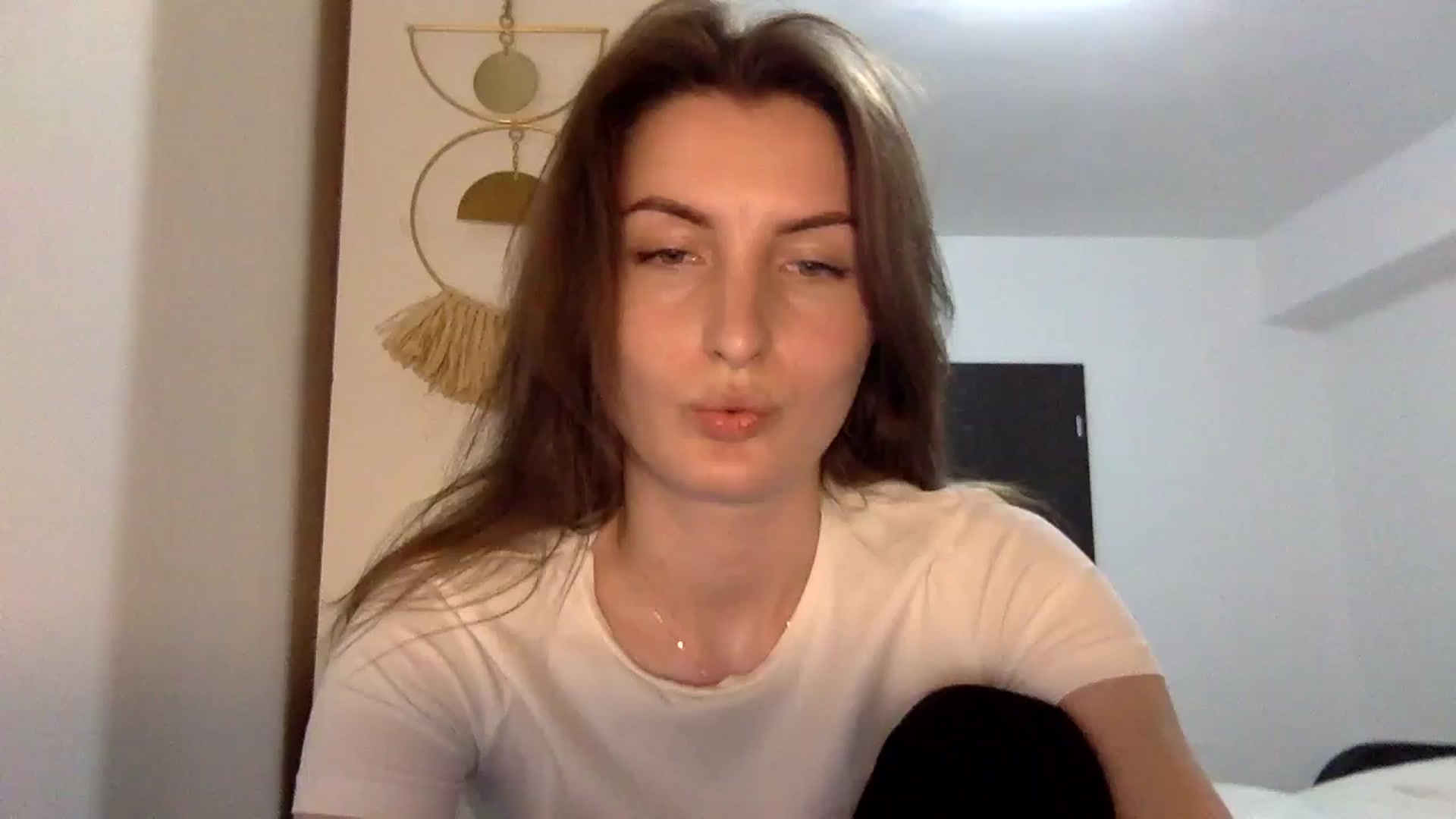 Gallery image thumbnail from EmilyNParis's myfreecams stream on, 05/10/2024, 20:55 image 9 of 20