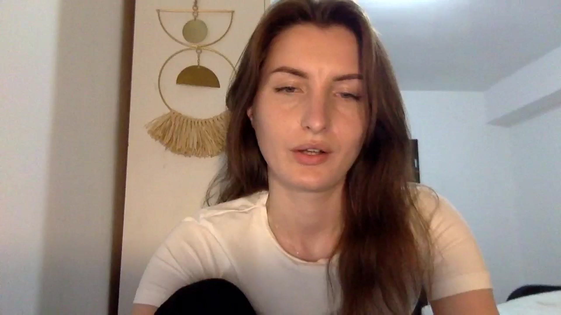 Gallery image thumbnail from EmilyNParis's myfreecams stream on, 05/10/2024, 20:55 image 18 of 20