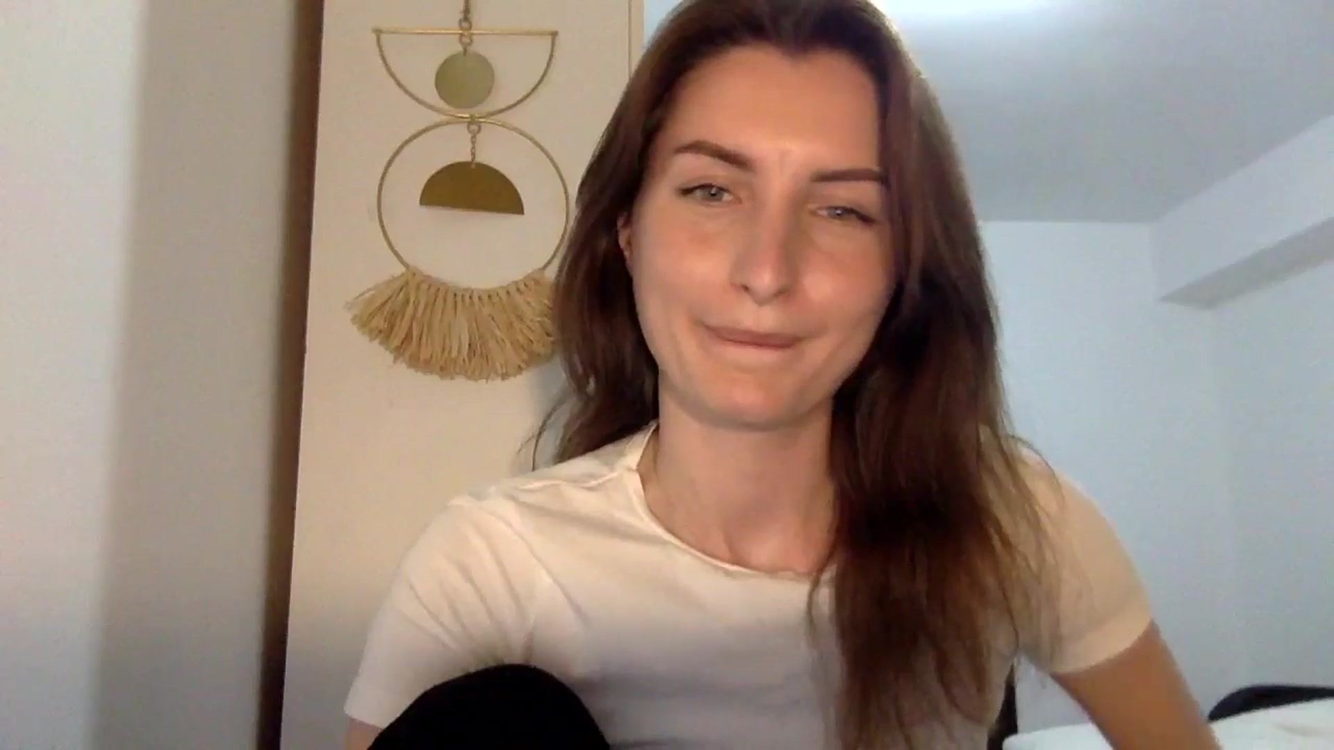 Gallery image thumbnail from EmilyNParis's myfreecams stream on, 05/10/2024, 20:55 image 17 of 20