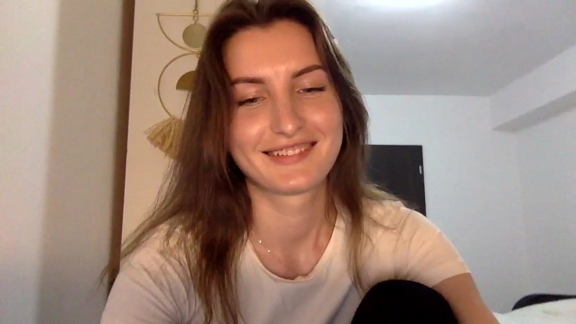 Gallery image thumbnail from EmilyNParis's myfreecams stream on, 05/10/2024, 21:27 image 9 of 20