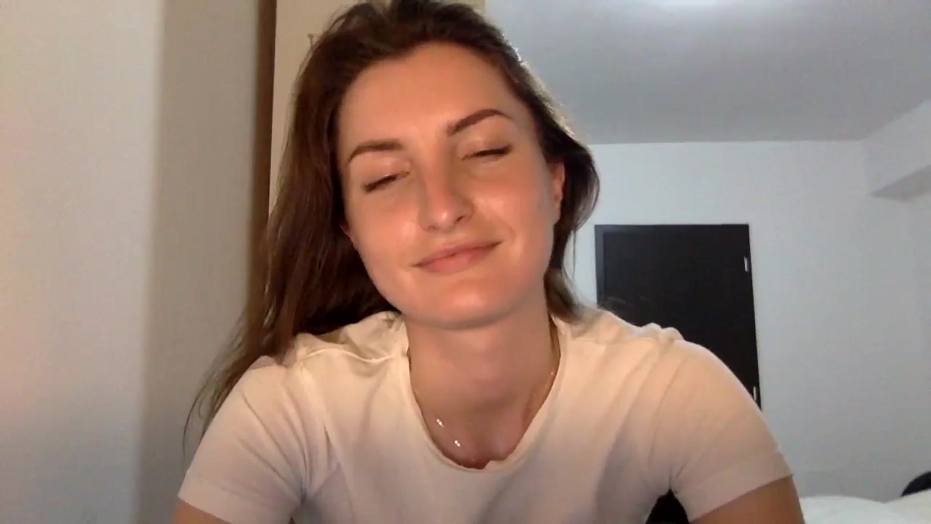 Gallery image thumbnail from EmilyNParis's myfreecams stream on, 05/11/2024, 24:19 image 19 of 20