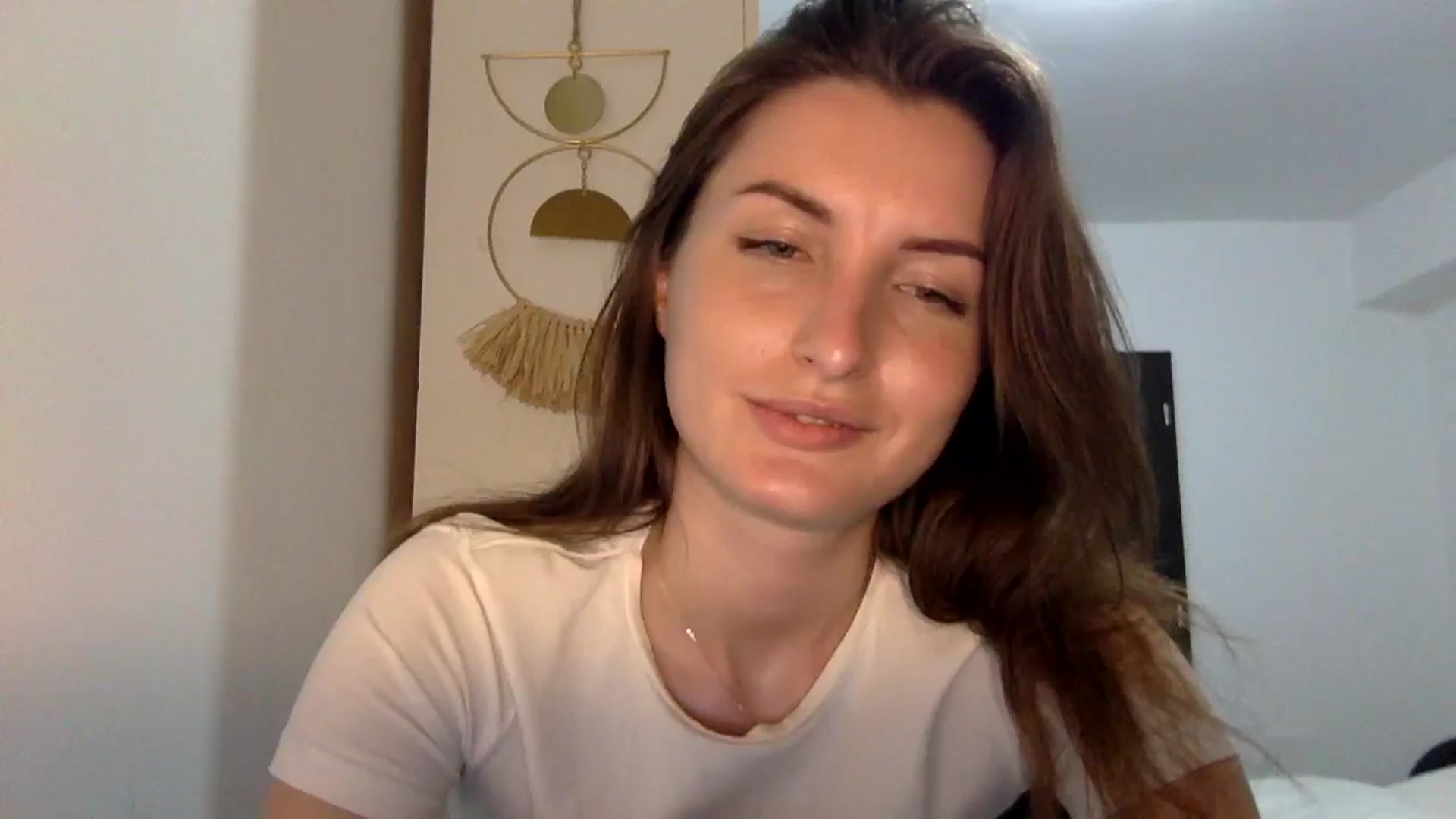 Gallery image thumbnail from EmilyNParis's myfreecams stream on, 05/11/2024, 24:19 image 12 of 20