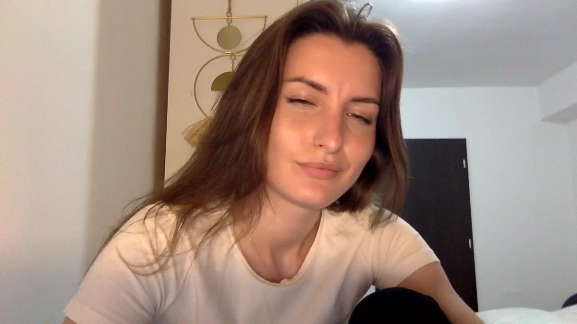 Gallery image thumbnail from EmilyNParis's myfreecams stream on, 05/11/2024, 24:19 image 7 of 20