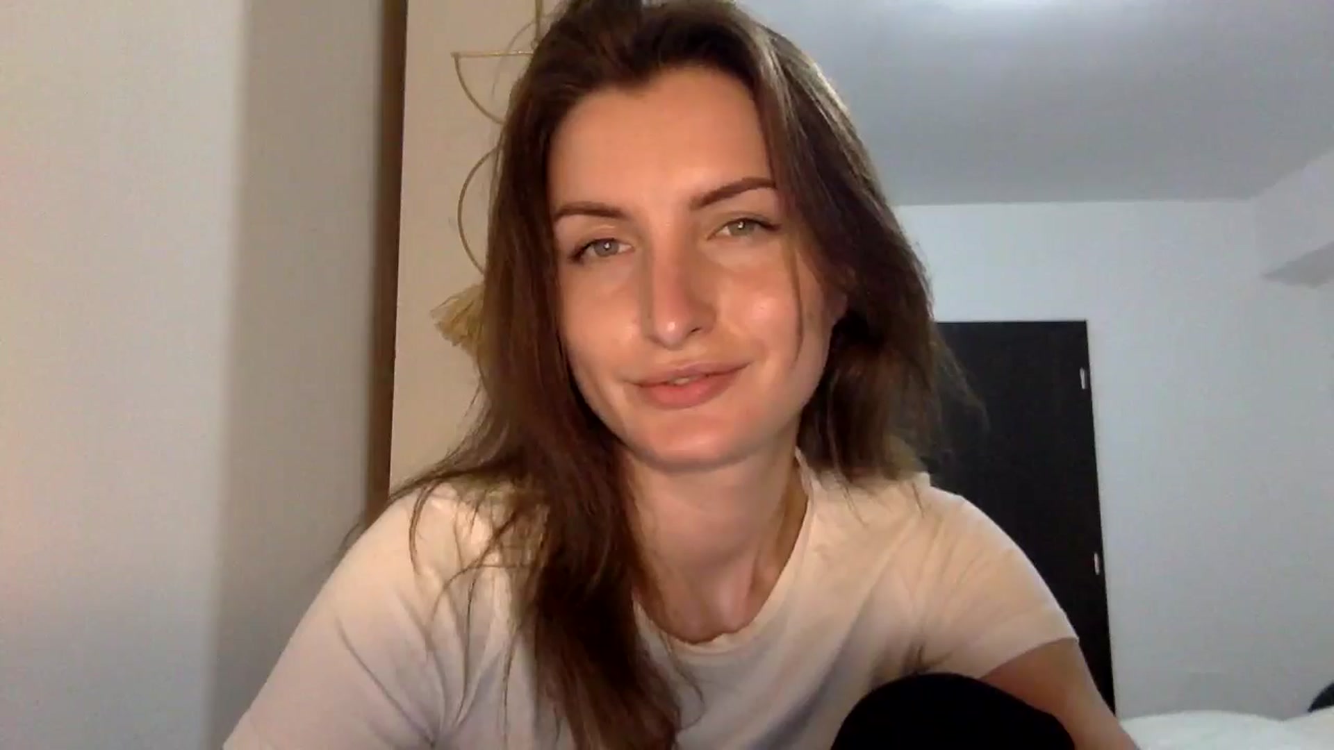 Gallery image thumbnail from EmilyNParis's myfreecams stream on, 05/11/2024, 24:35 image 8 of 20