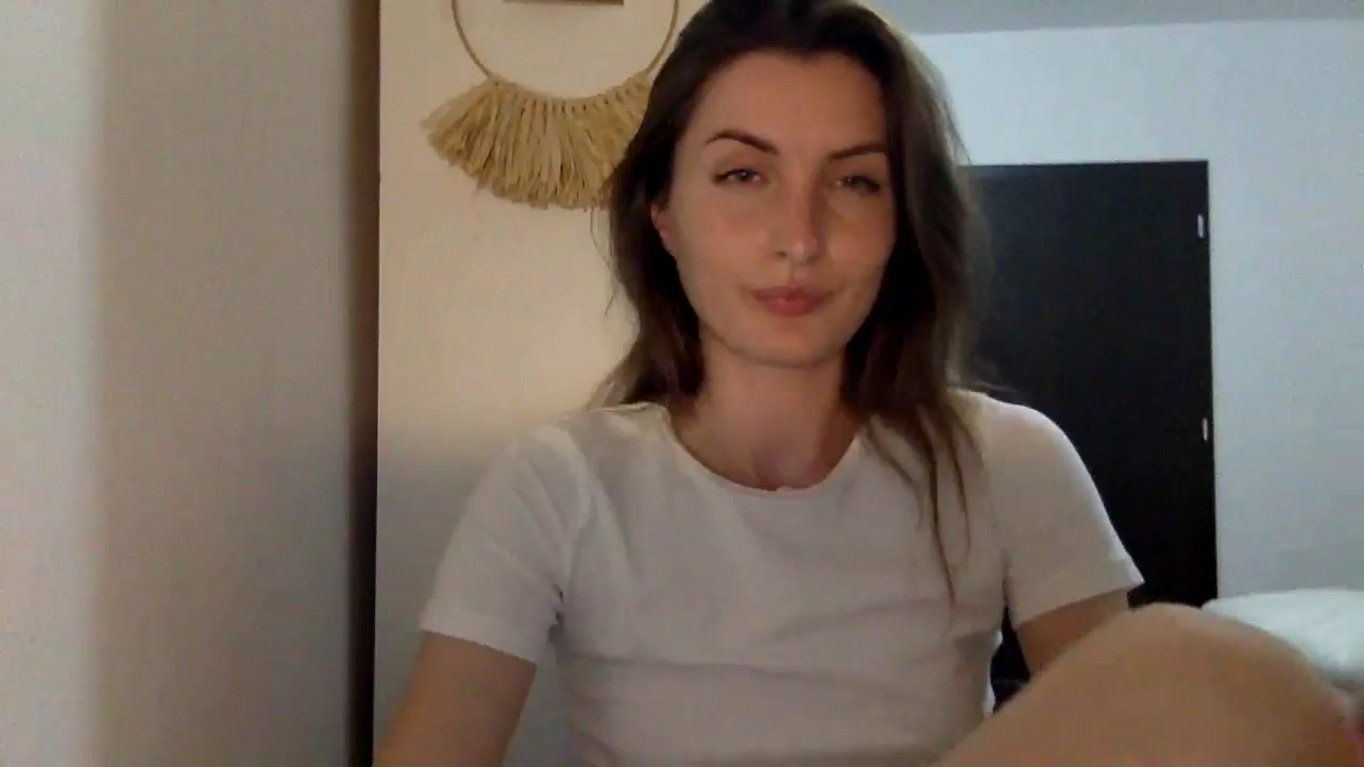 Gallery image thumbnail from EmilyNParis's myfreecams stream on, 05/11/2024, 01:06 image 1 of 20