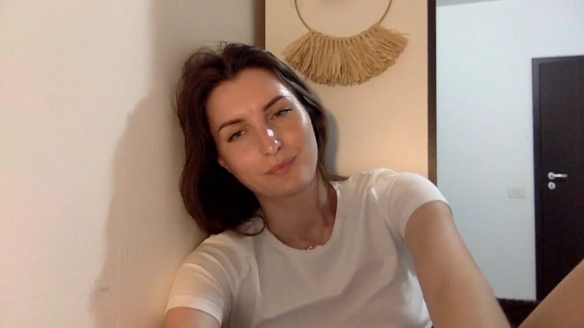 Gallery image thumbnail from EmilyNParis's myfreecams stream on, 05/11/2024, 01:06 image 19 of 20
