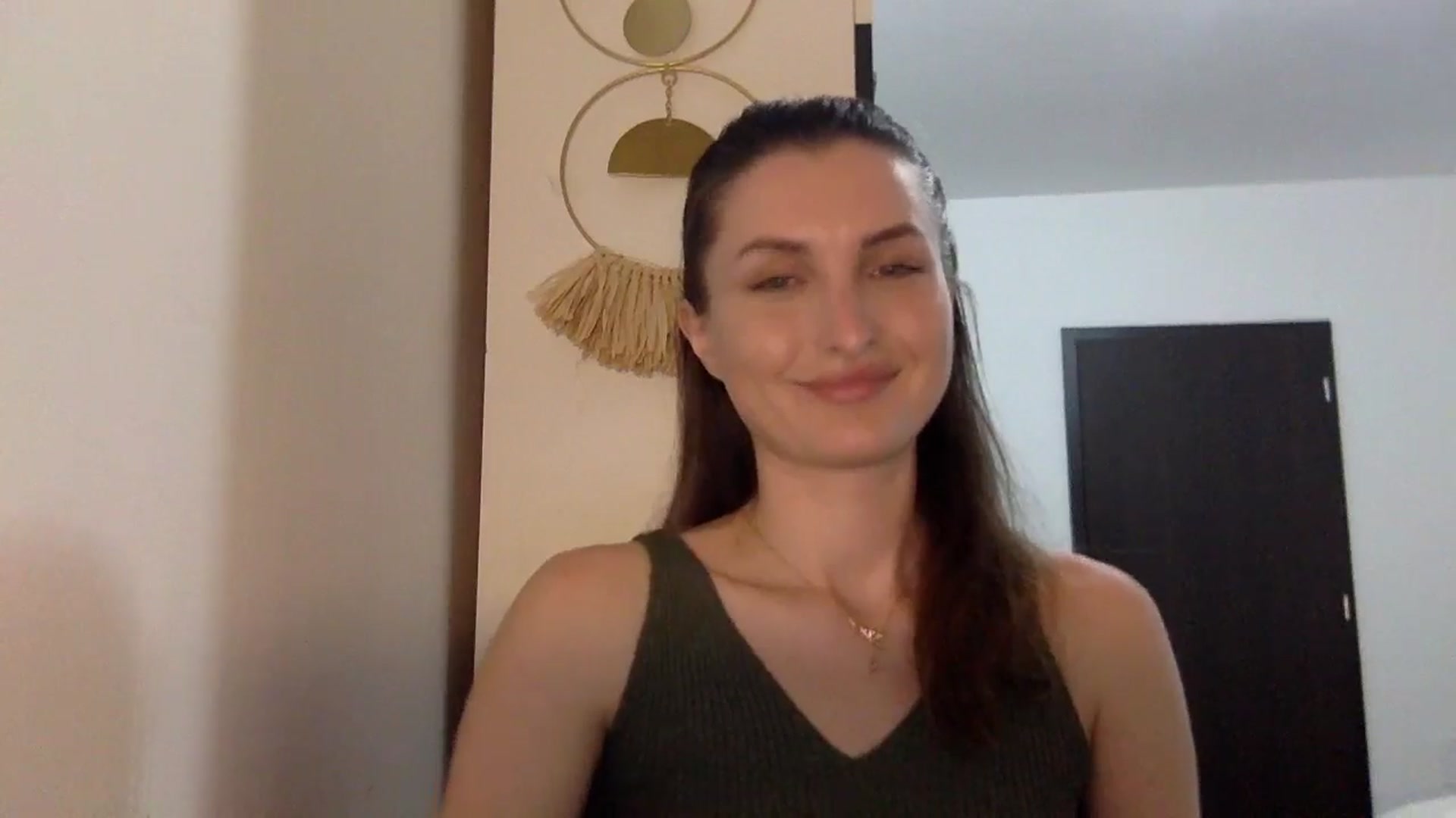 Gallery image thumbnail from EmilyNParis's myfreecams stream on, 05/16/2024, 20:31 image 9 of 20