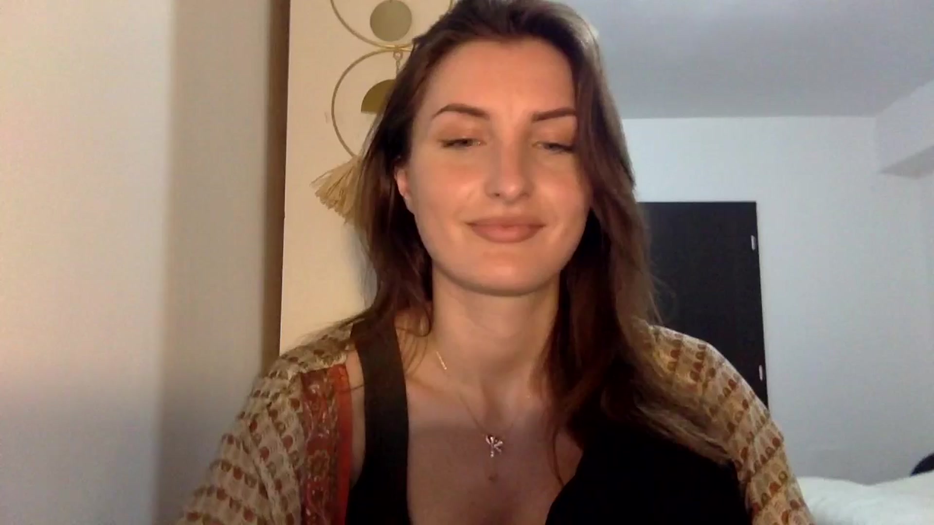 Gallery image thumbnail from EmilyNParis's myfreecams stream on, 05/19/2024, 21:13 image 19 of 20
