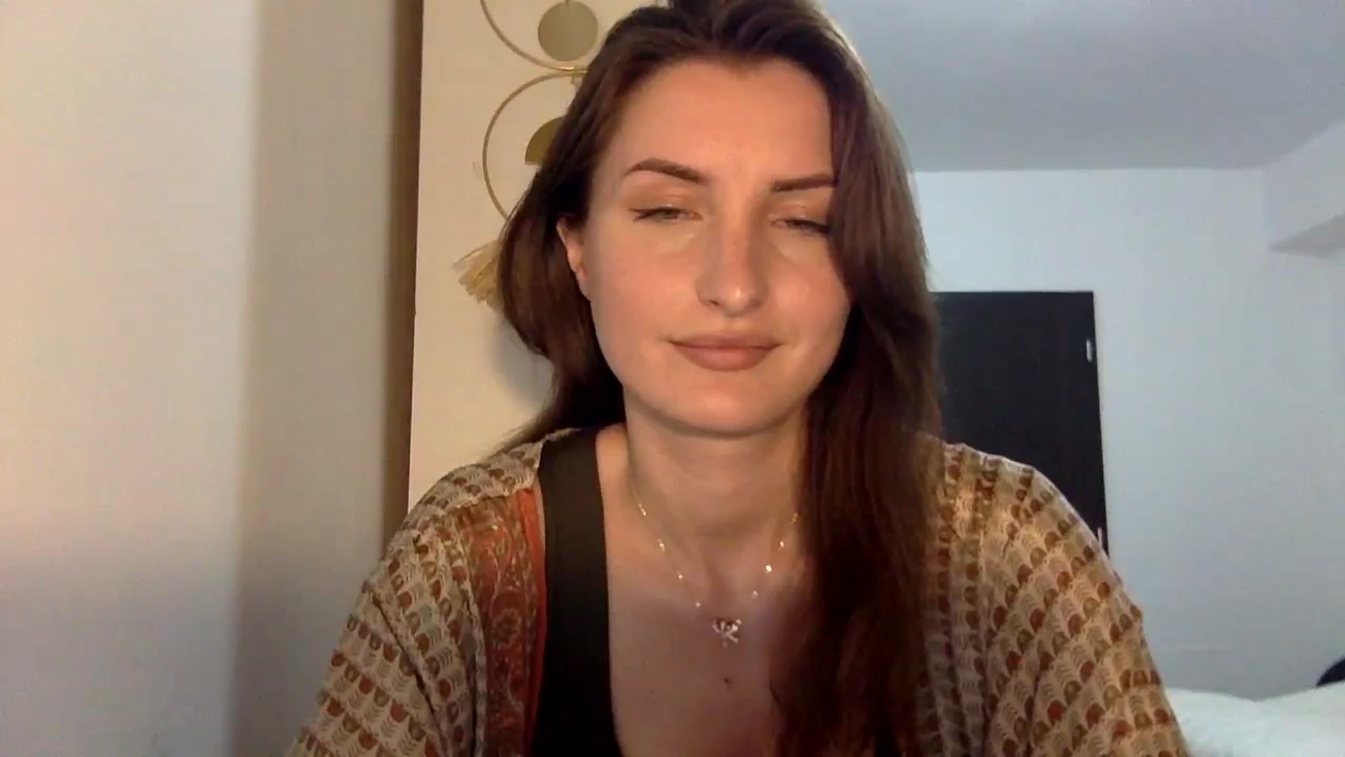 Gallery image thumbnail from EmilyNParis's myfreecams stream on, 05/19/2024, 21:13 image 3 of 20