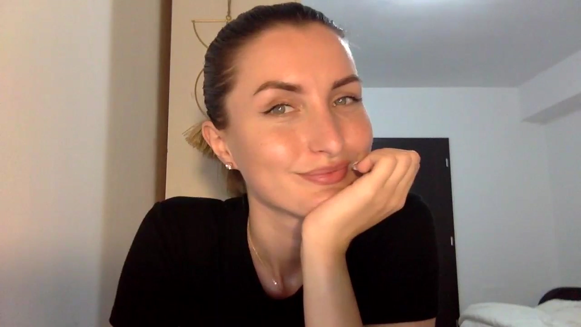 Gallery image thumbnail from EmilyNParis's myfreecams stream on, 05/26/2024, 21:04 image 4 of 20