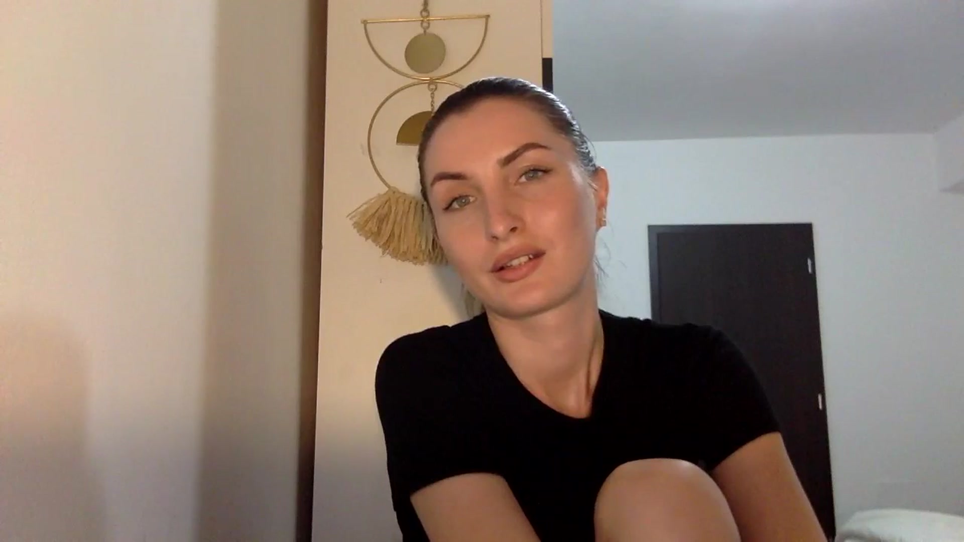 Gallery image thumbnail from EmilyNParis's myfreecams stream on, 05/26/2024, 21:04 image 5 of 20