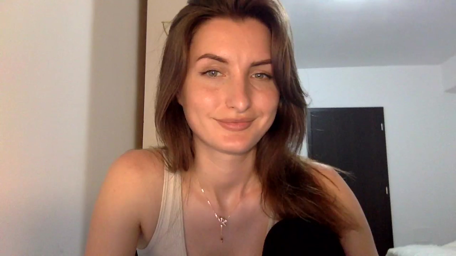 Gallery image thumbnail from EmilyNParis's myfreecams stream on, 05/27/2024, 20:44 image 6 of 20