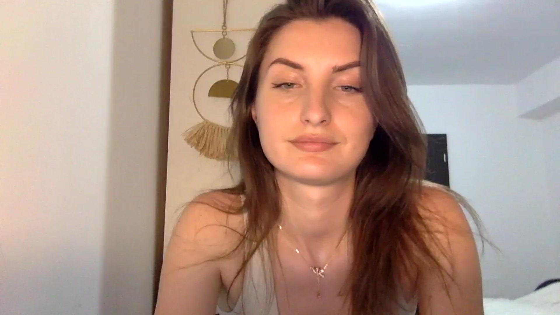 Gallery image thumbnail from EmilyNParis's myfreecams stream on, 05/27/2024, 20:44 image 11 of 20