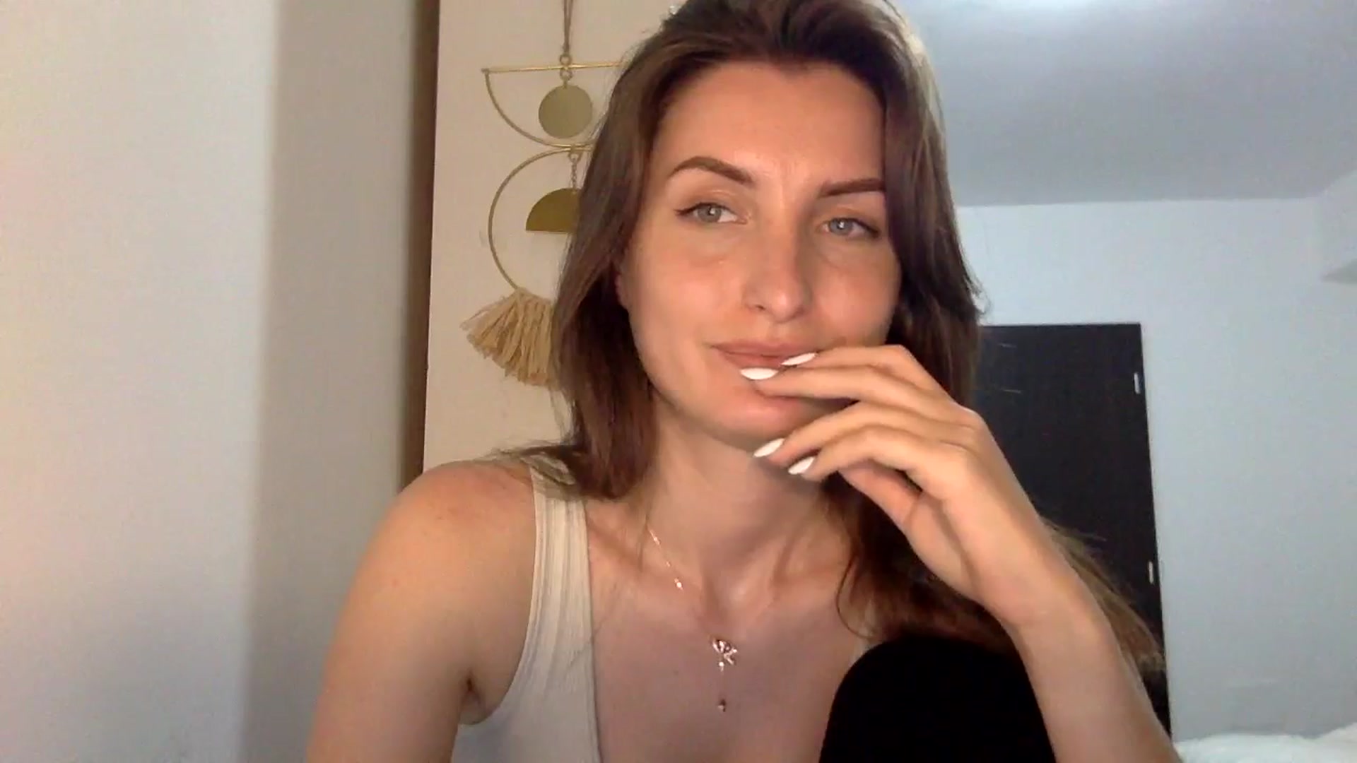 Gallery image thumbnail from EmilyNParis's myfreecams stream on, 05/27/2024, 20:44 image 5 of 20