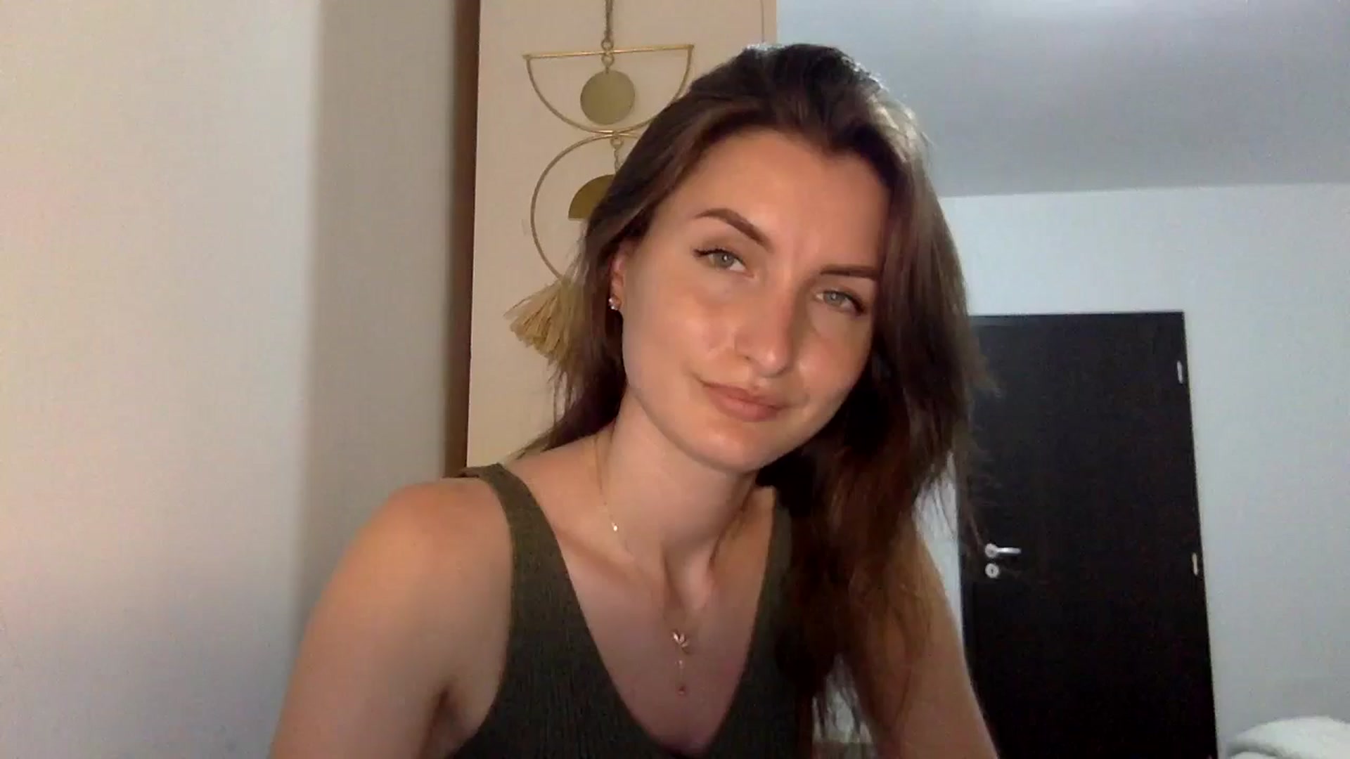Gallery image thumbnail from EmilyNParis's myfreecams stream on, 06/02/2024, 19:34 image 20 of 20