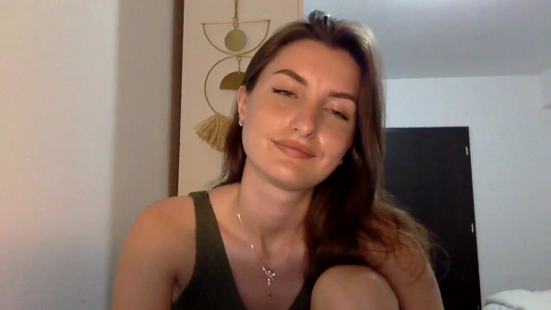 Gallery image thumbnail from EmilyNParis's myfreecams stream on, 06/02/2024, 21:20 image 11 of 20