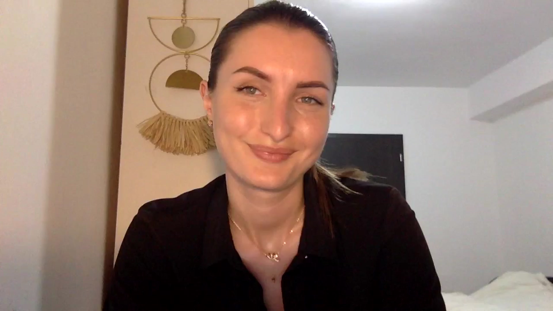 Gallery image thumbnail from EmilyNParis's myfreecams stream on, 06/04/2024, 21:25 image 16 of 20