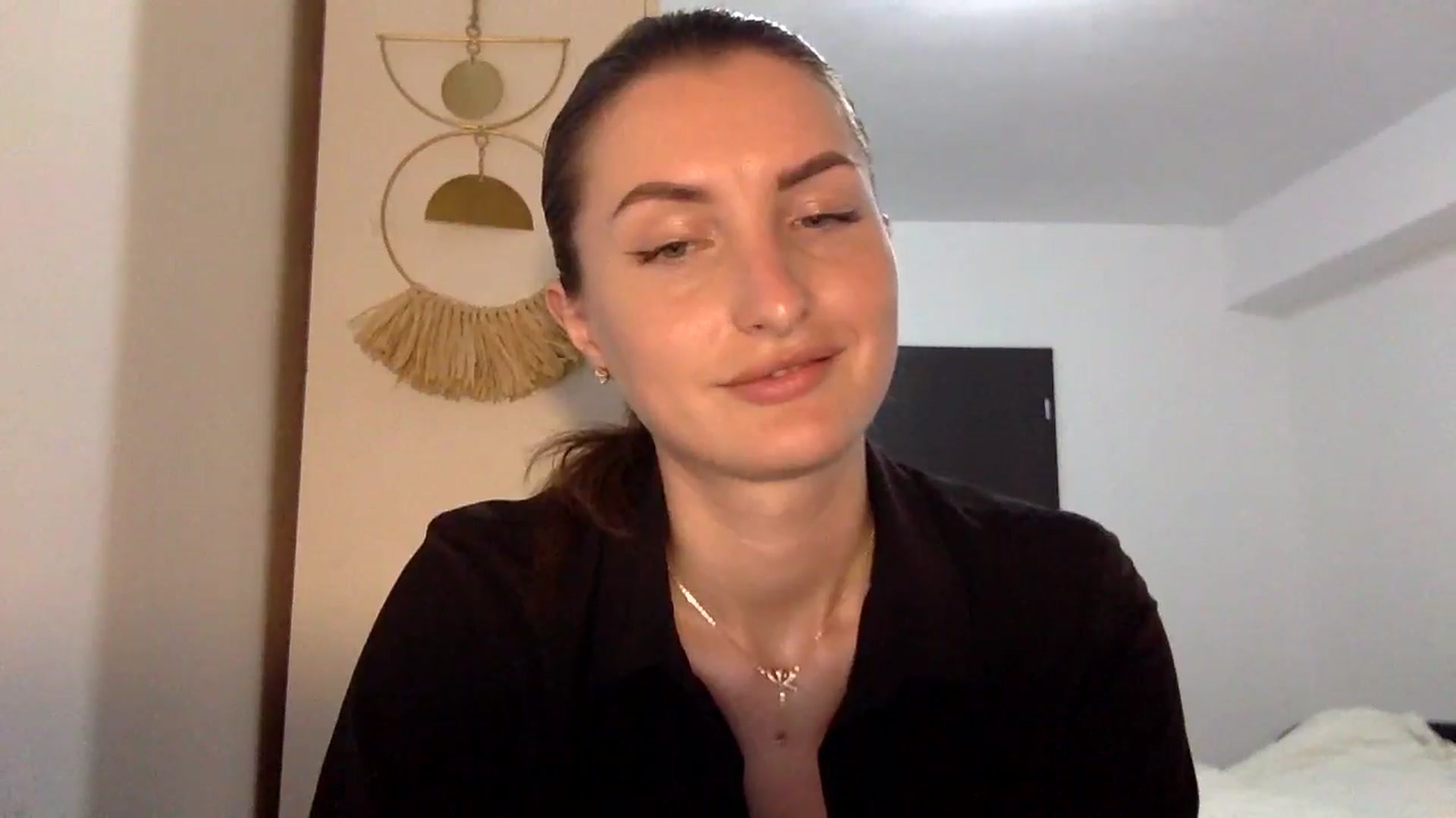 Gallery image thumbnail from EmilyNParis's myfreecams stream on, 06/04/2024, 21:25 image 3 of 20