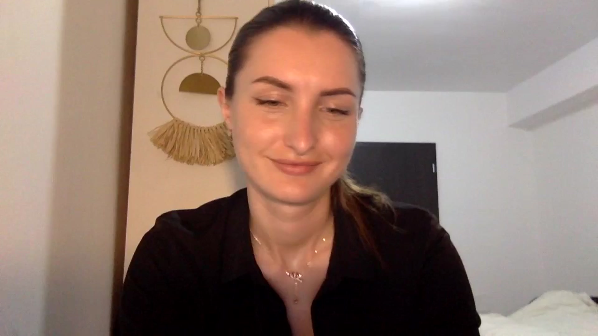 Gallery image thumbnail from EmilyNParis's myfreecams stream on, 06/04/2024, 21:25 image 8 of 20