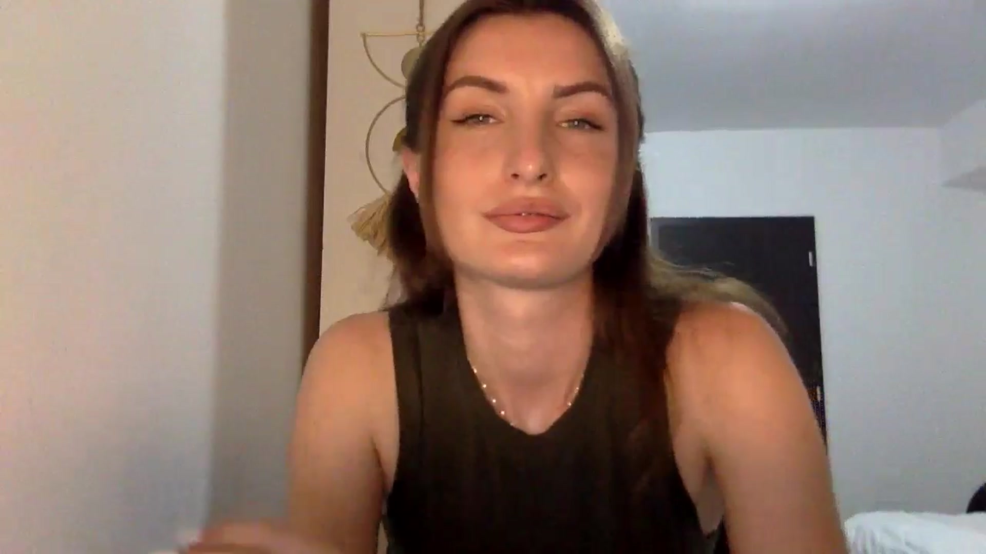 Gallery image thumbnail from EmilyNParis's myfreecams stream on, 06/08/2024, 19:51 image 5 of 20