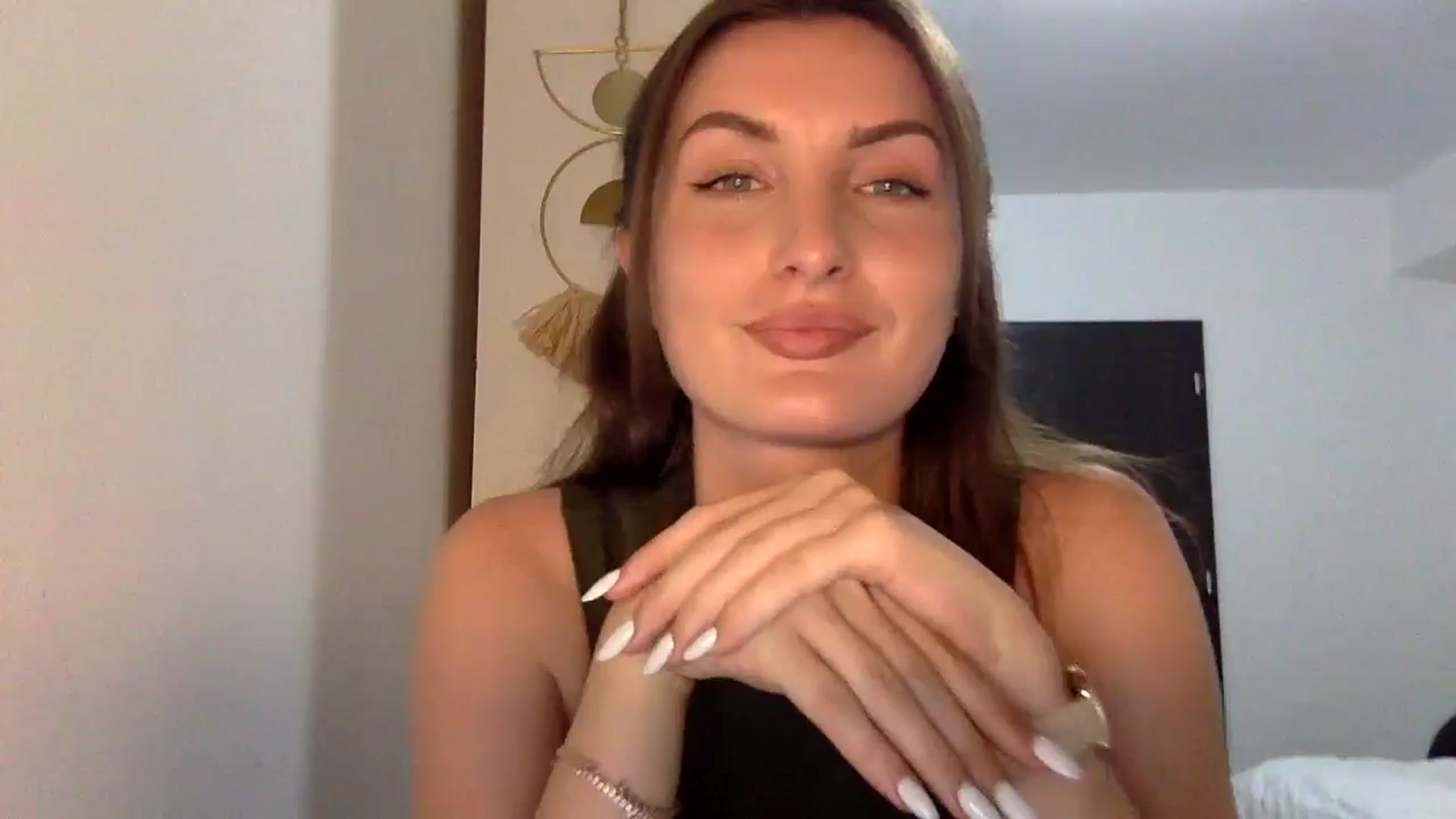 Gallery image thumbnail from EmilyNParis's myfreecams stream on, 06/08/2024, 19:51 image 3 of 20