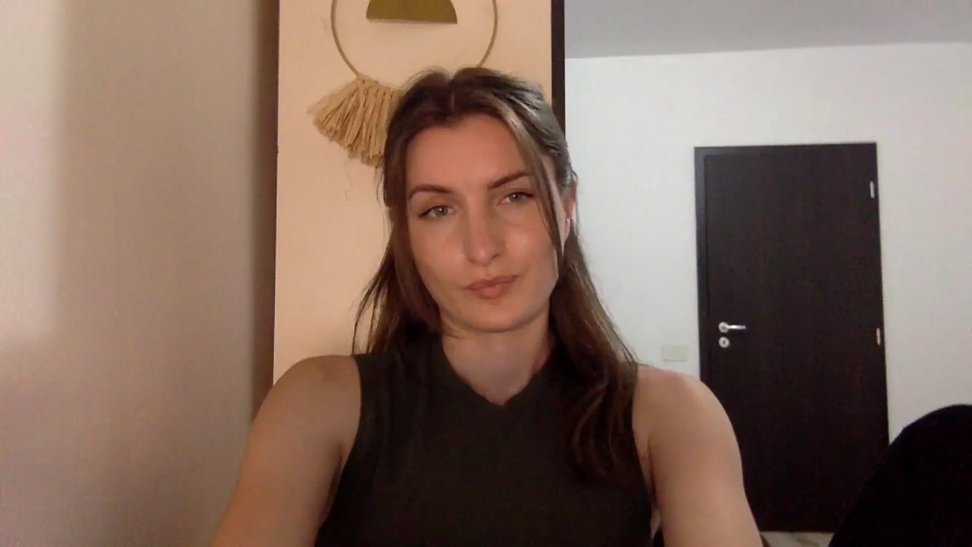 Gallery image thumbnail from EmilyNParis's myfreecams stream on, 06/08/2024, 21:00 image 6 of 20