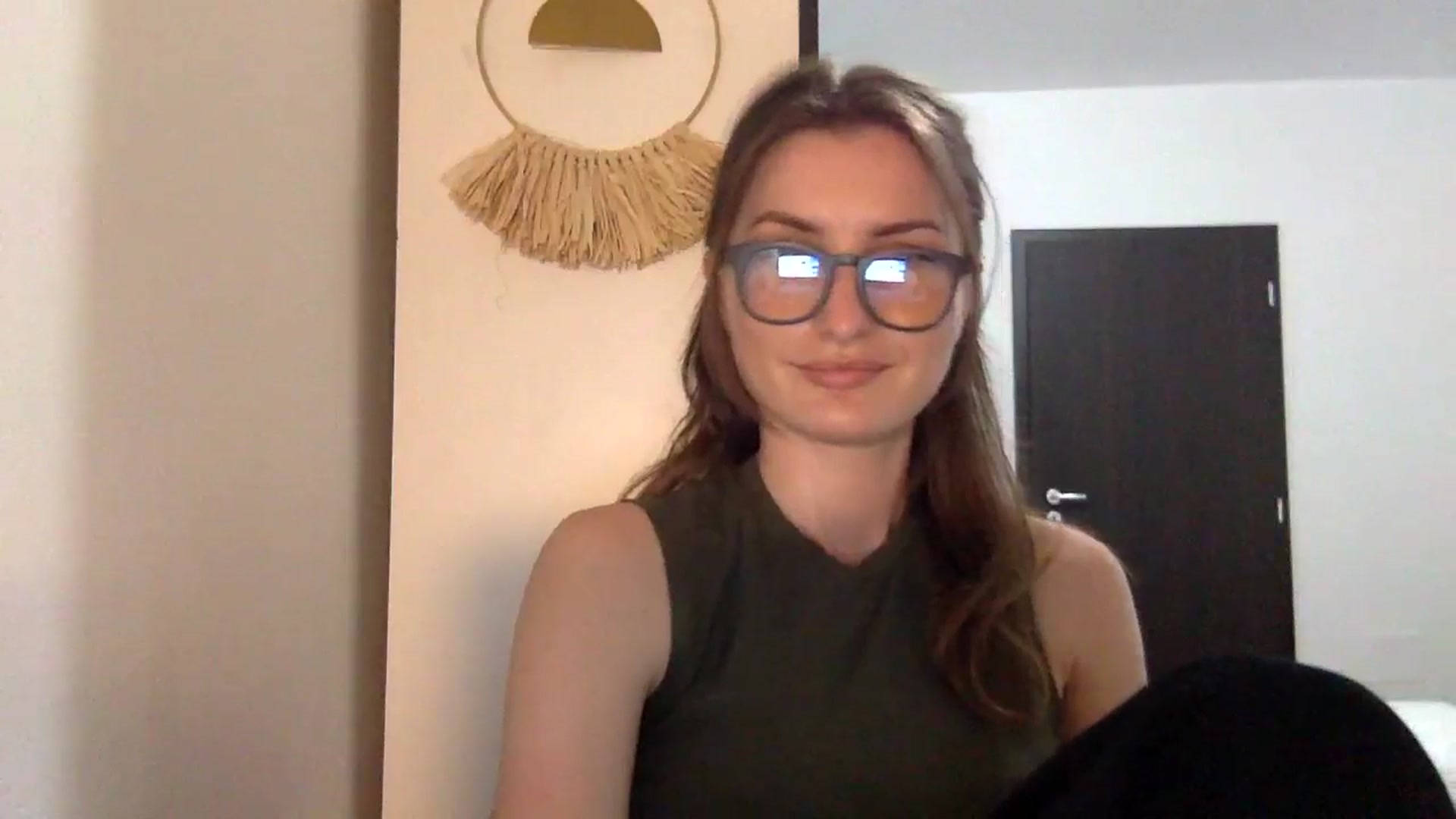 Gallery image thumbnail from EmilyNParis's myfreecams stream on, 06/08/2024, 21:26 image 3 of 20
