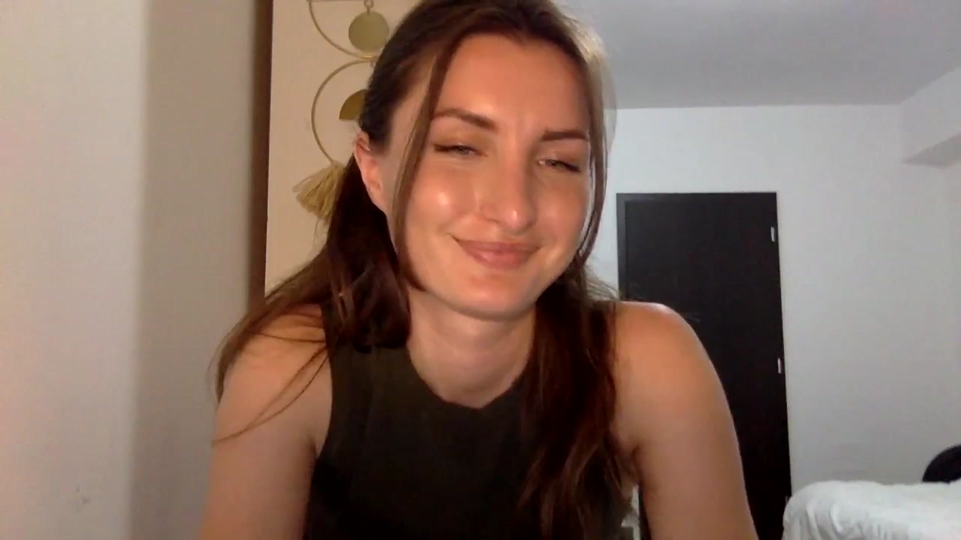 Gallery image thumbnail from EmilyNParis's myfreecams stream on, 06/09/2024, 24:02 image 4 of 20
