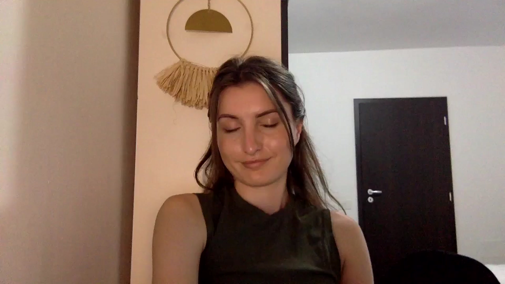 Gallery image thumbnail from EmilyNParis's myfreecams stream on, 06/09/2024, 24:26 image 1 of 20
