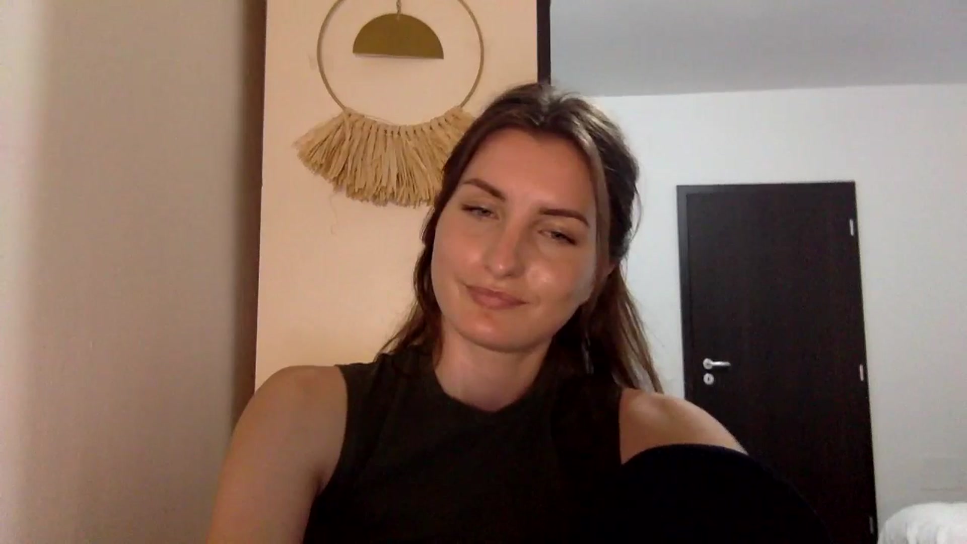 Gallery image thumbnail from EmilyNParis's myfreecams stream on, 06/09/2024, 24:26 image 4 of 20