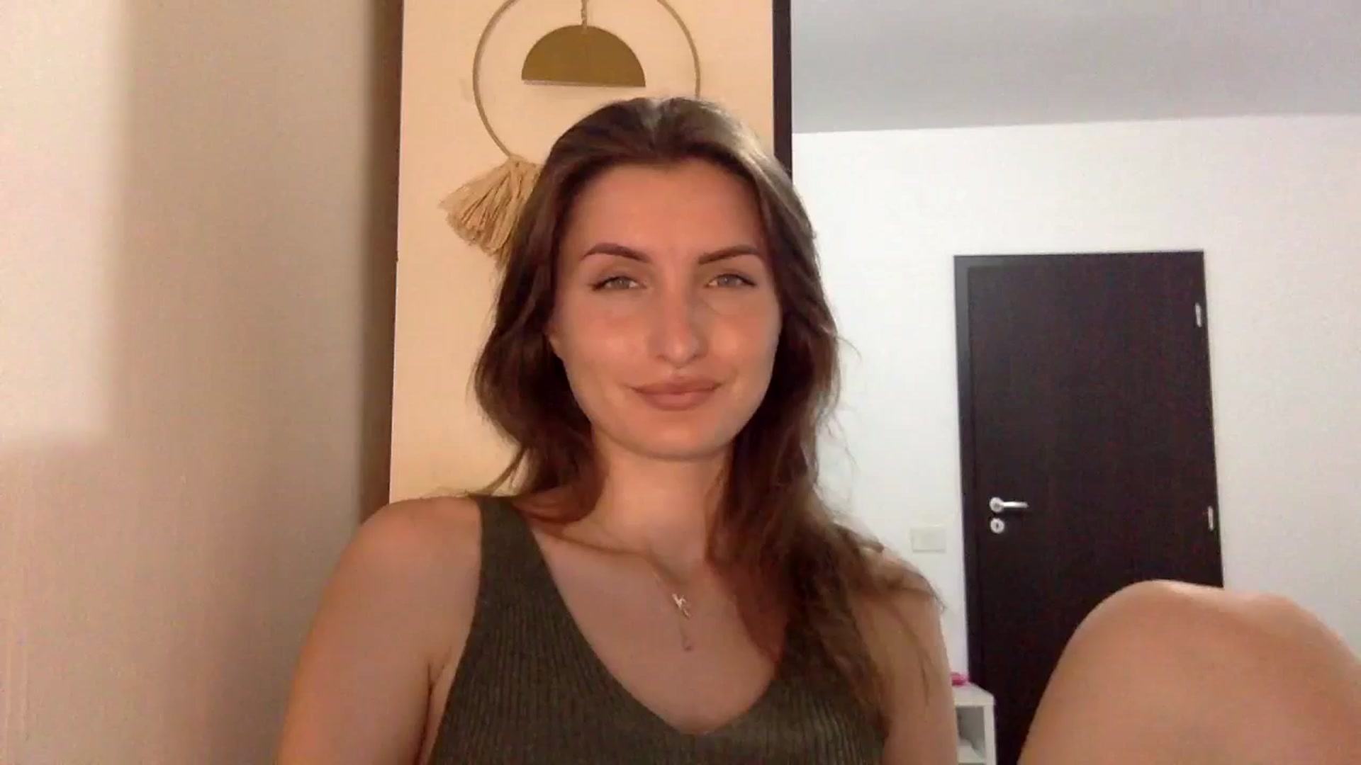 Gallery image thumbnail from EmilyNParis's myfreecams stream on, 06/10/2024, 20:05 image 18 of 20