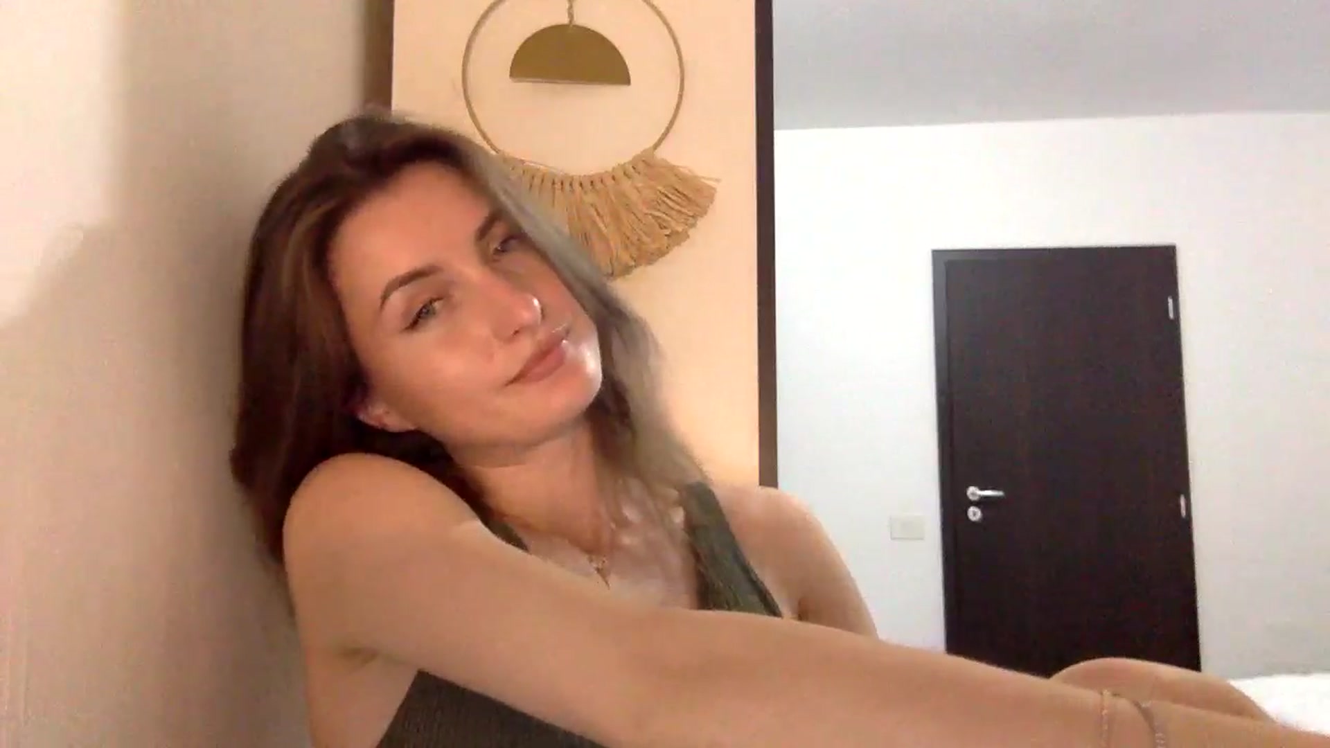 Gallery image thumbnail from EmilyNParis's myfreecams stream on, 06/10/2024, 20:05 image 11 of 20